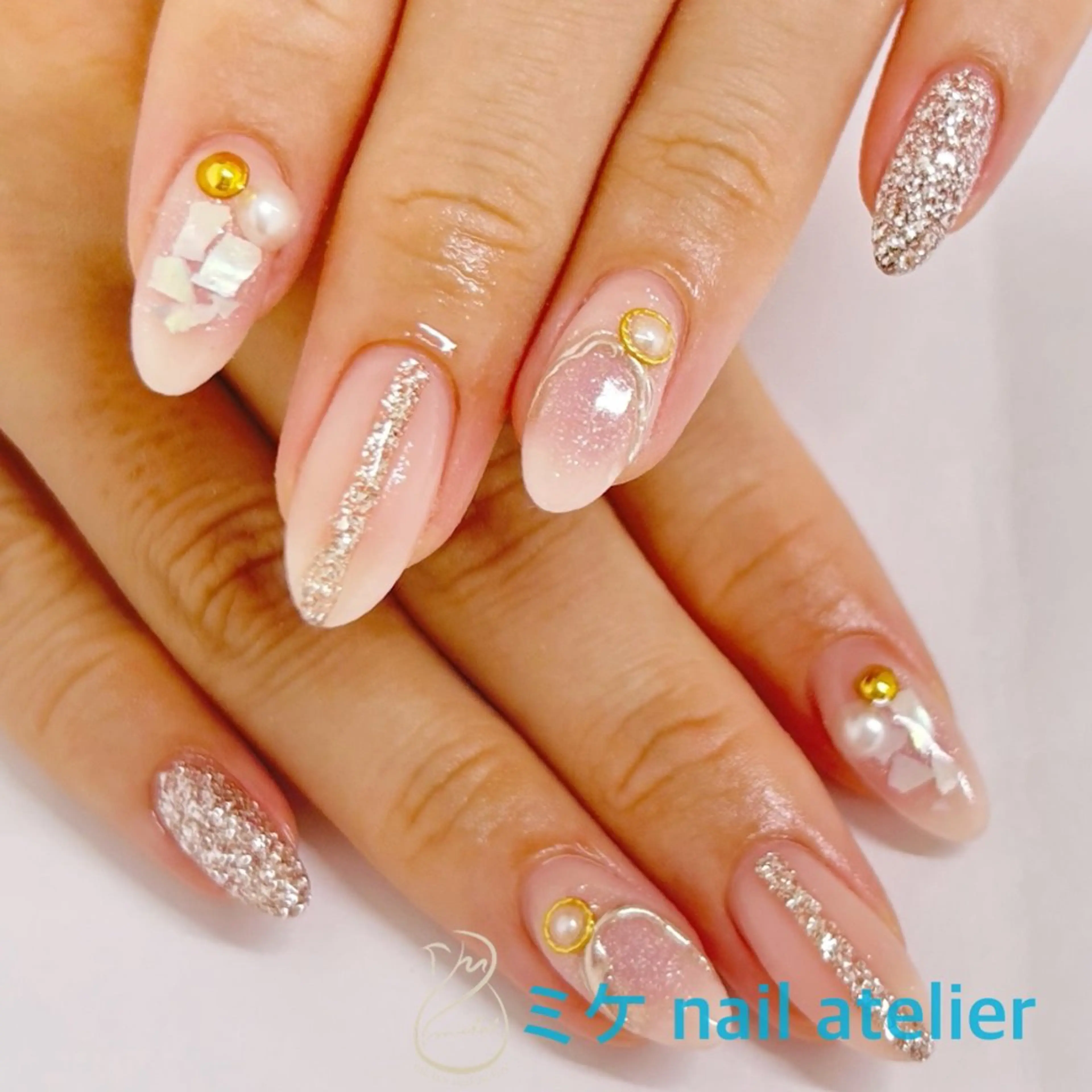 ネイル アートネイル チークネイル ジェルネイル ミラーネイル ワンカラーネイル ハンドネイル h. rikaのネイルデザイン