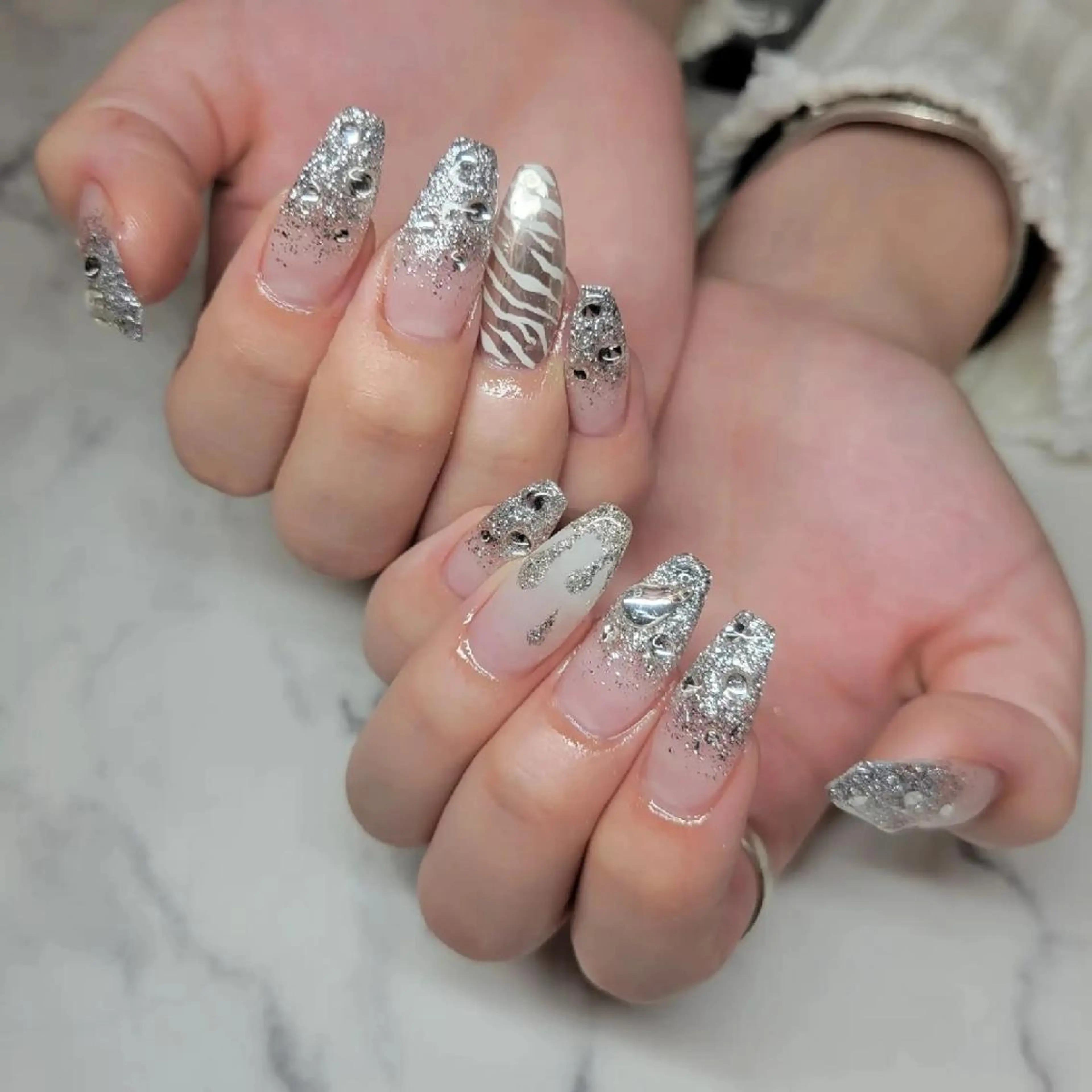 ネイル キラキラネイル Nail salon Coco【溝の口駅】のネイルデザイン