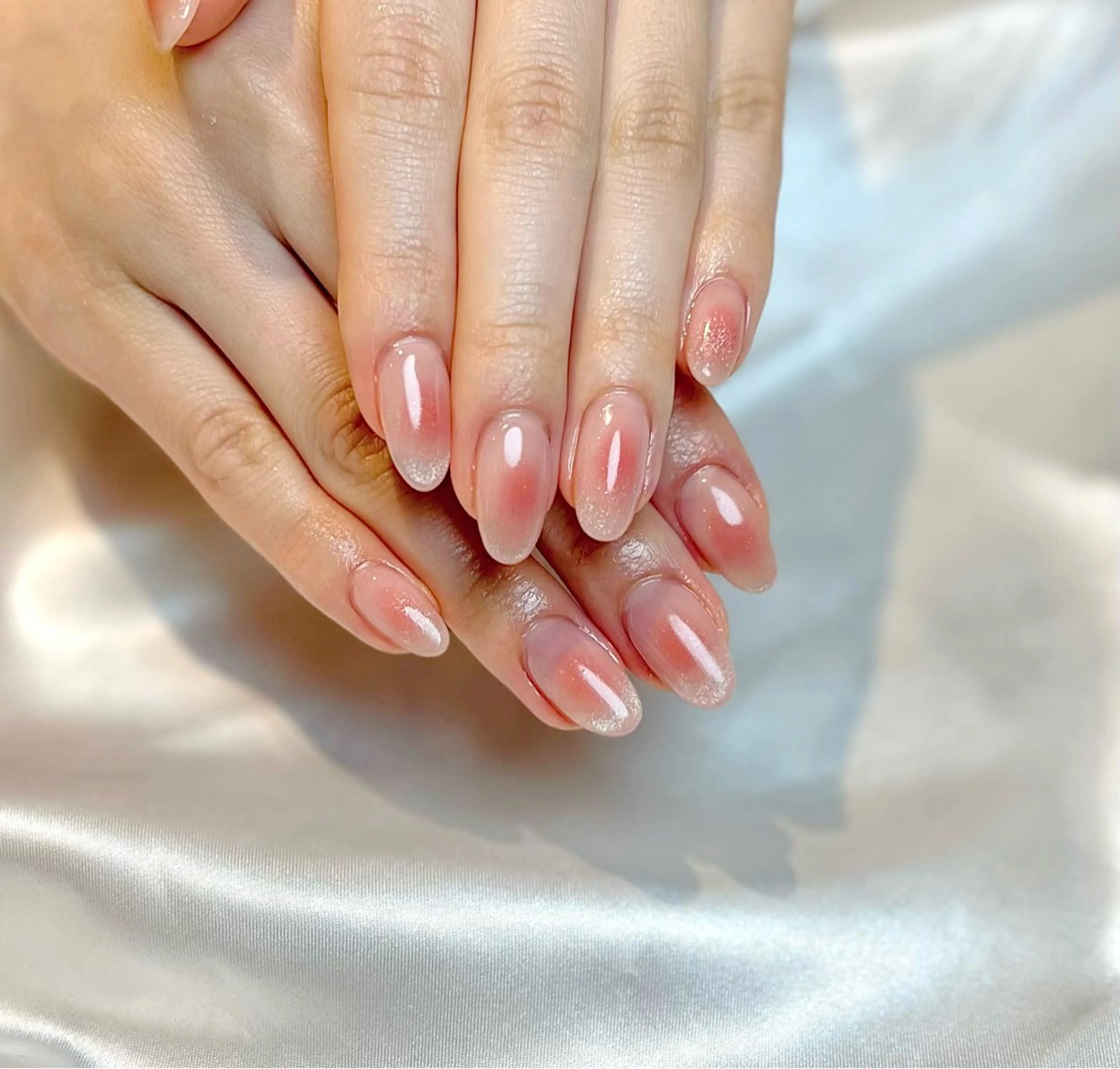 ネイル チークネイル グラデーション マグネットネイル Lino+ ネイル&よもぎ蒸しのネイルデザイン