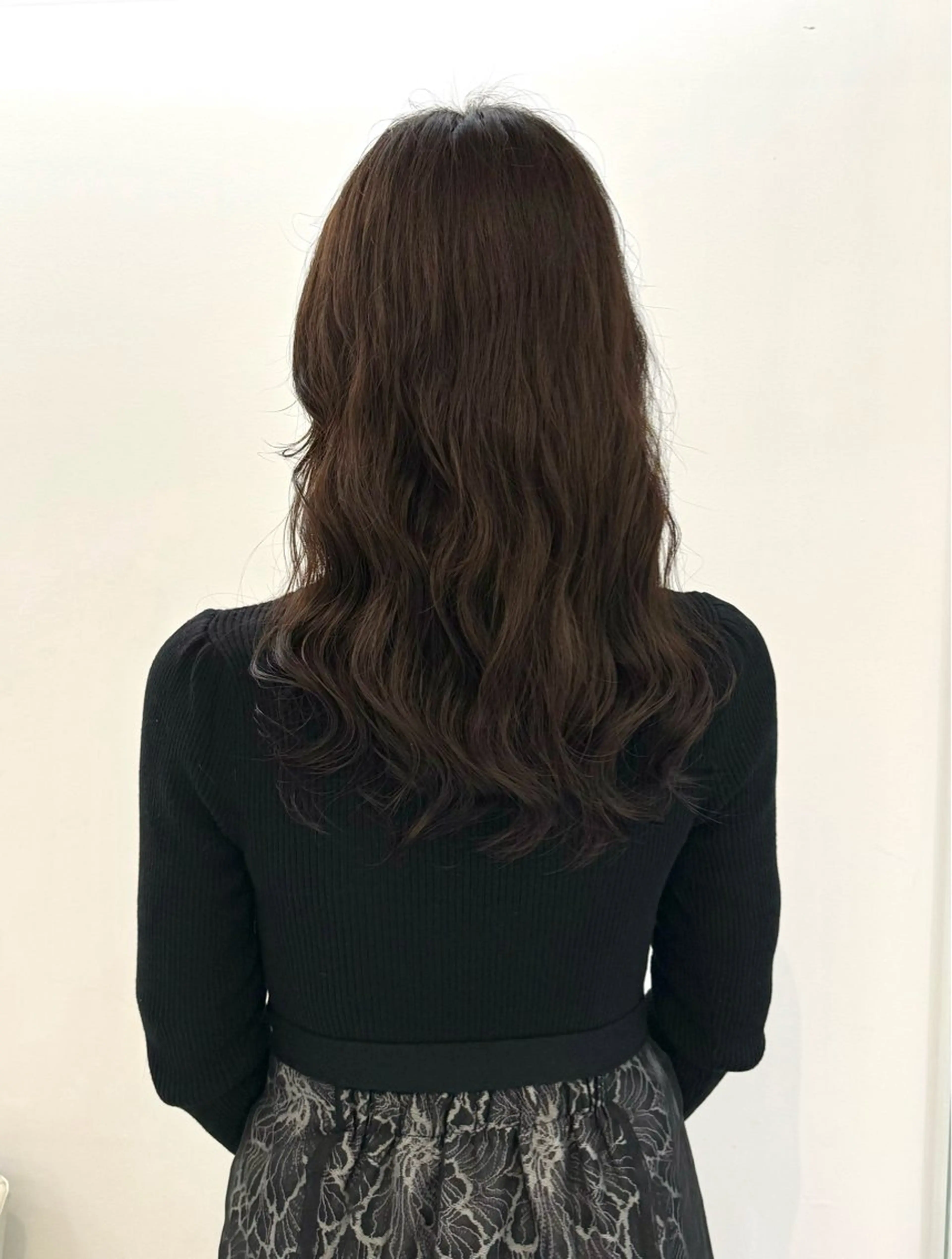 ロング パーマ コテ巻き風パーマ/ デジタルパーマのヘアスタイル