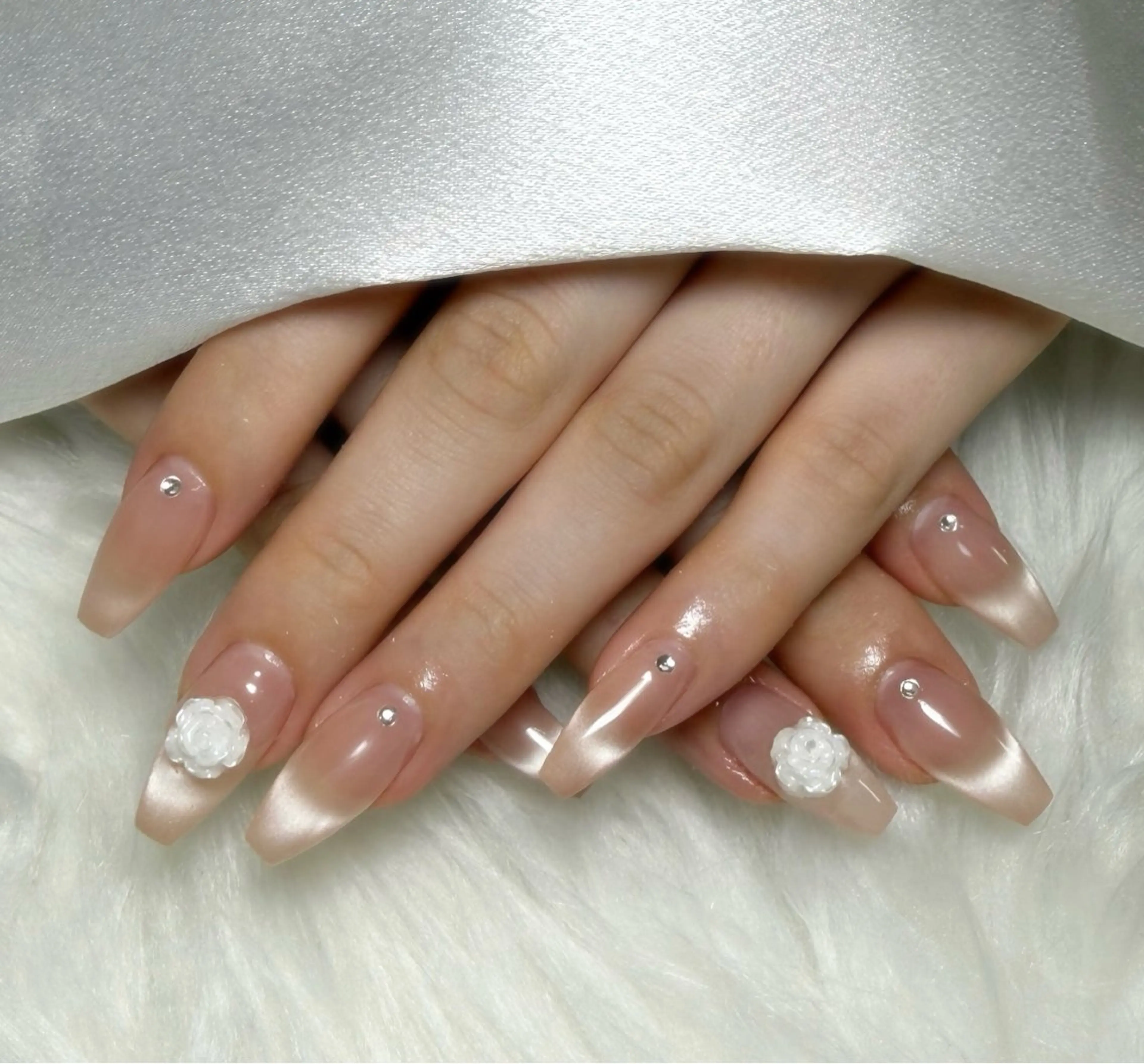 ネイル nailsalon veluneのネイルデザイン