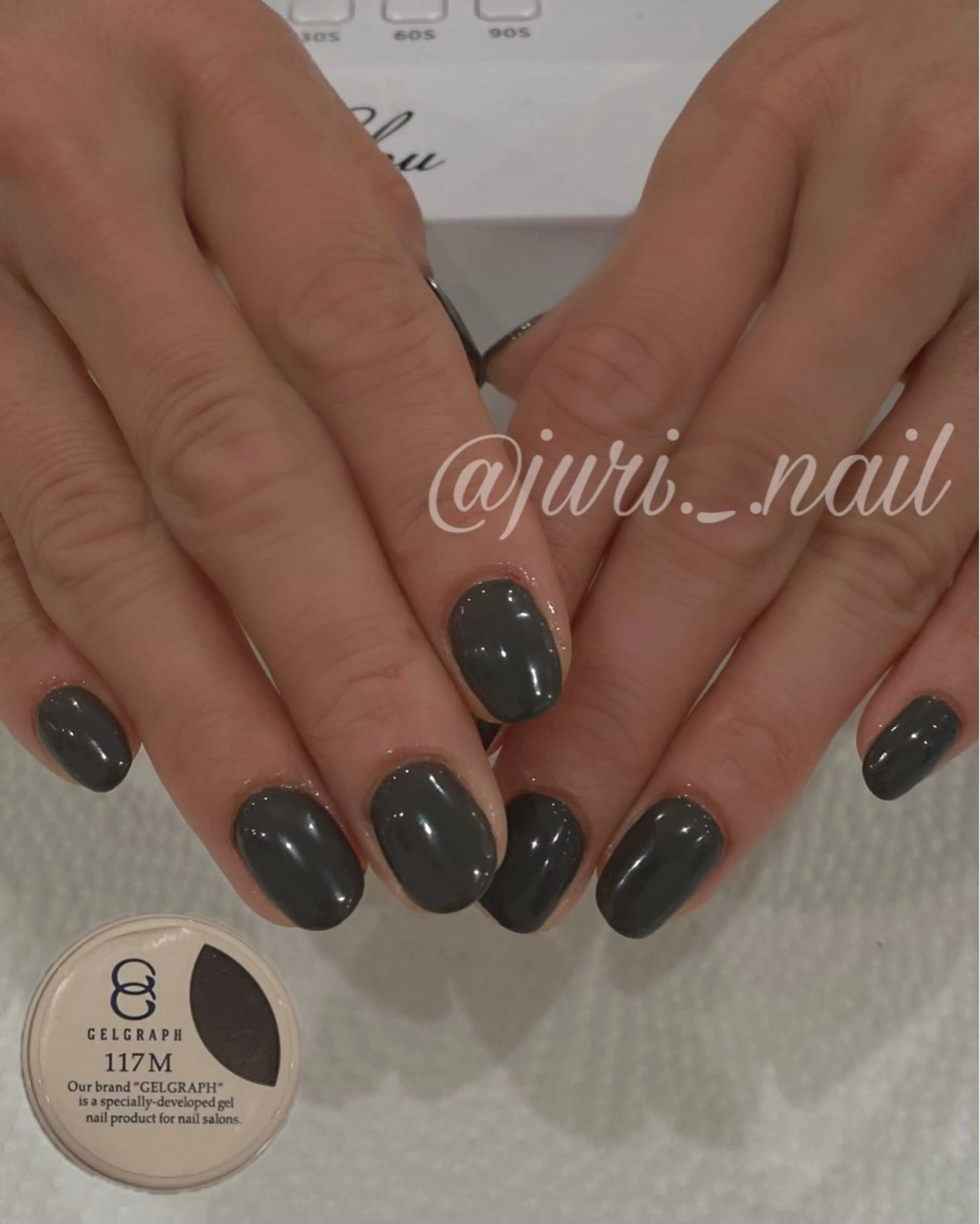 ネイル Luna 烏丸店 ＪＵＲＩのネイルデザイン