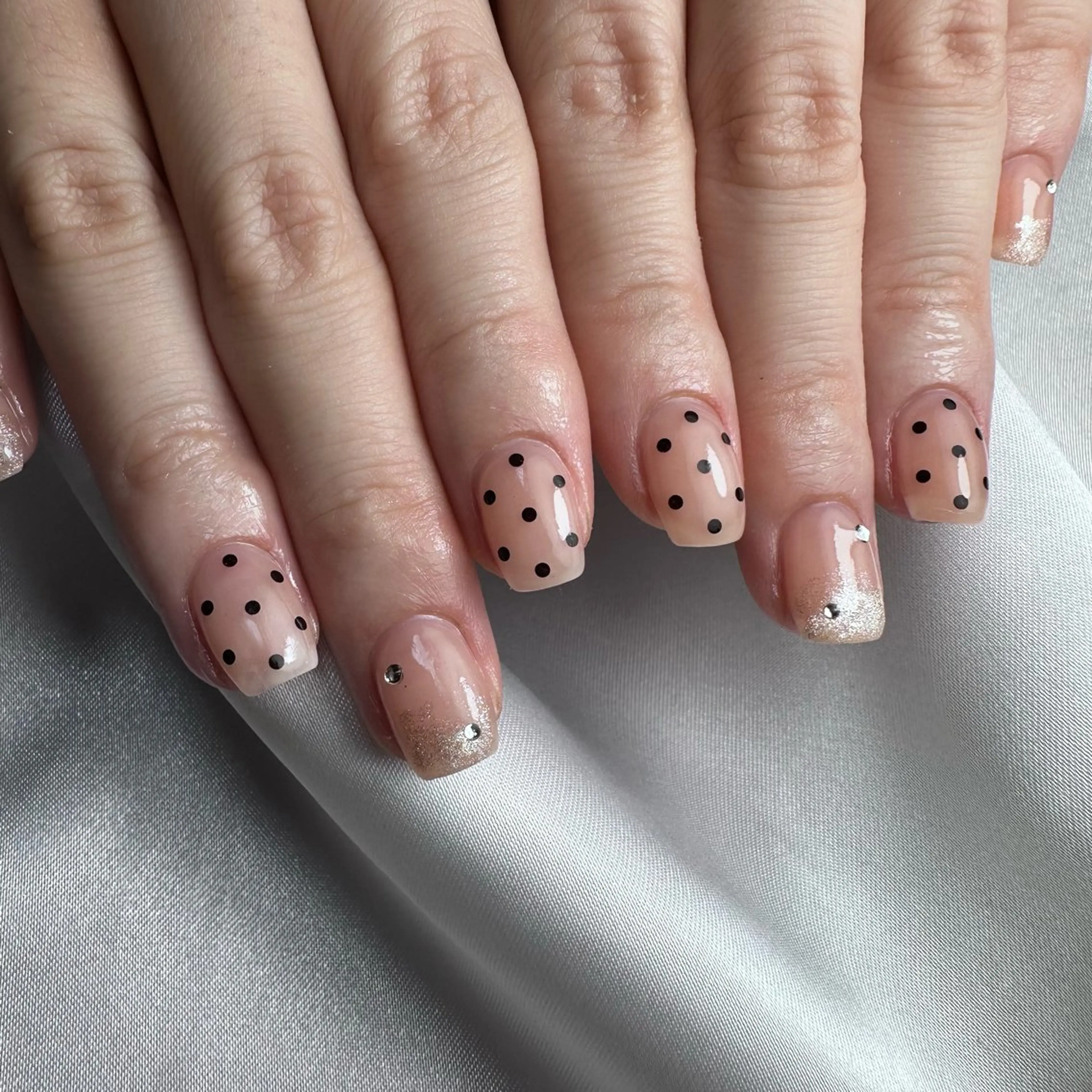 ネイル 持ち込み nail salon 凪のネイルデザイン