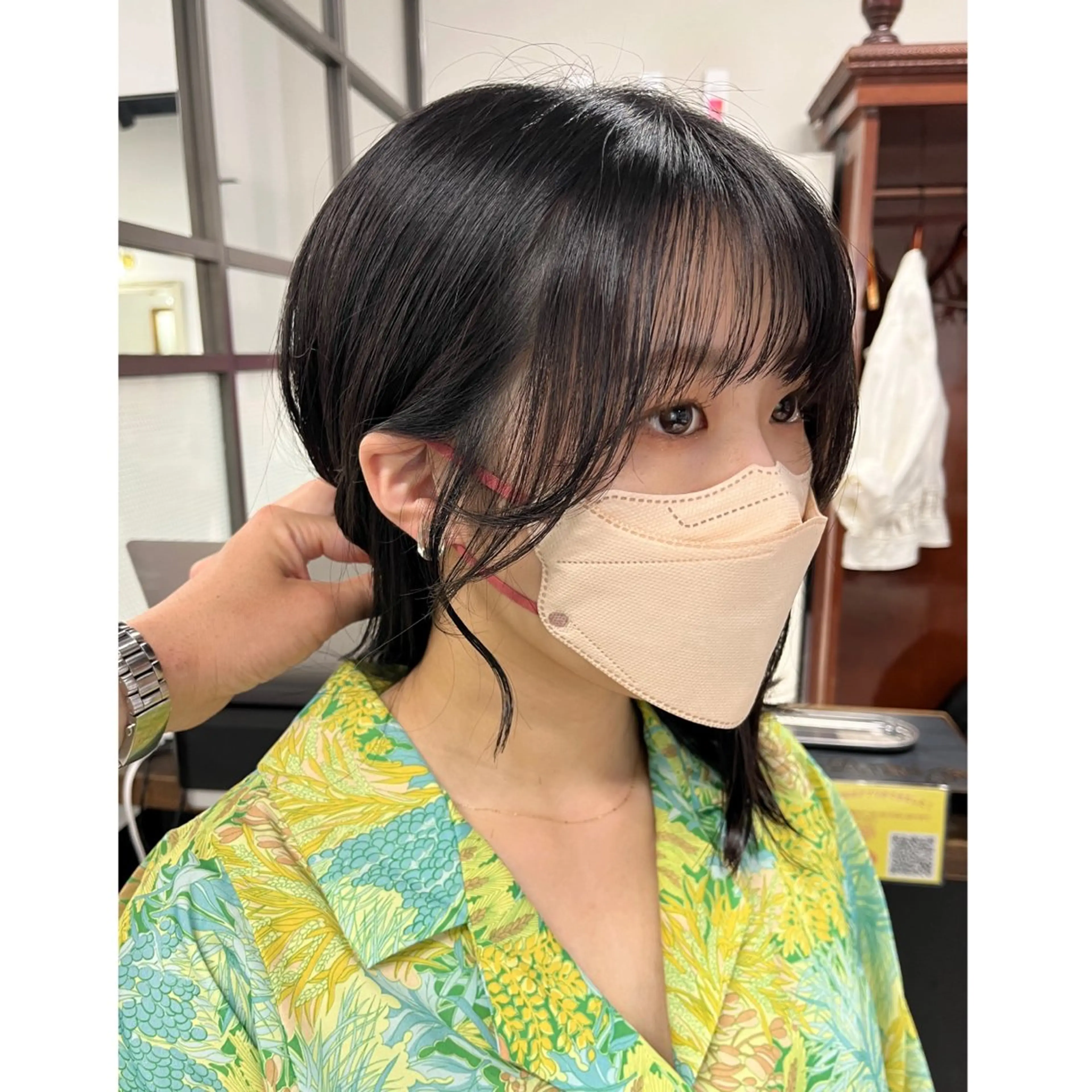 ミディアム カラー サイドバング 小顔カット カット ヘアカラー トリートメント 二児のパパで店長な 戸田健治のヘアスタイル