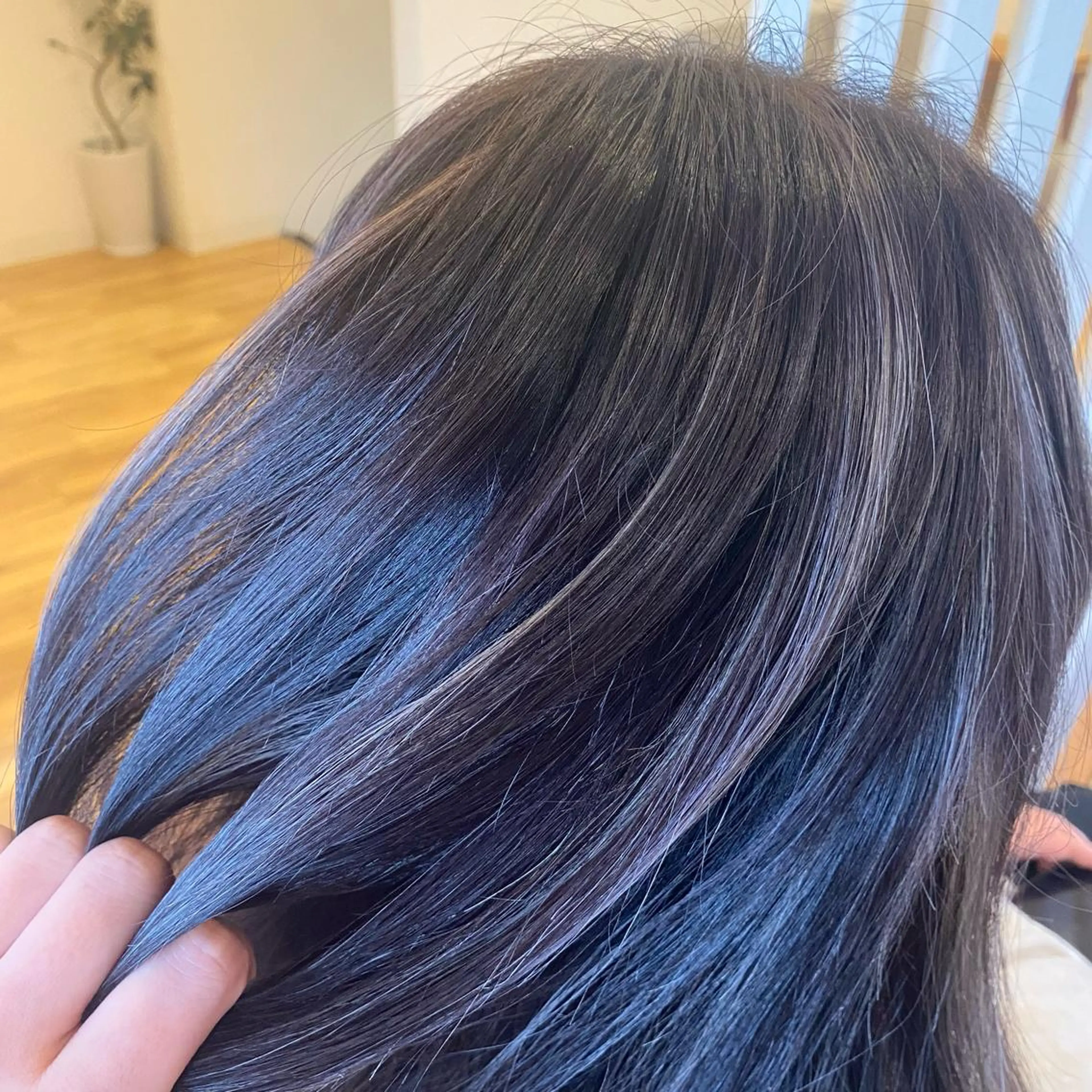 ミディアム カラー ミディアムパーマ バレイヤージュ イヤリングカラー グラデーションカラー ハイライトカラー ブリーチなしWカラー /酸性ストレート河本のヘアスタイル