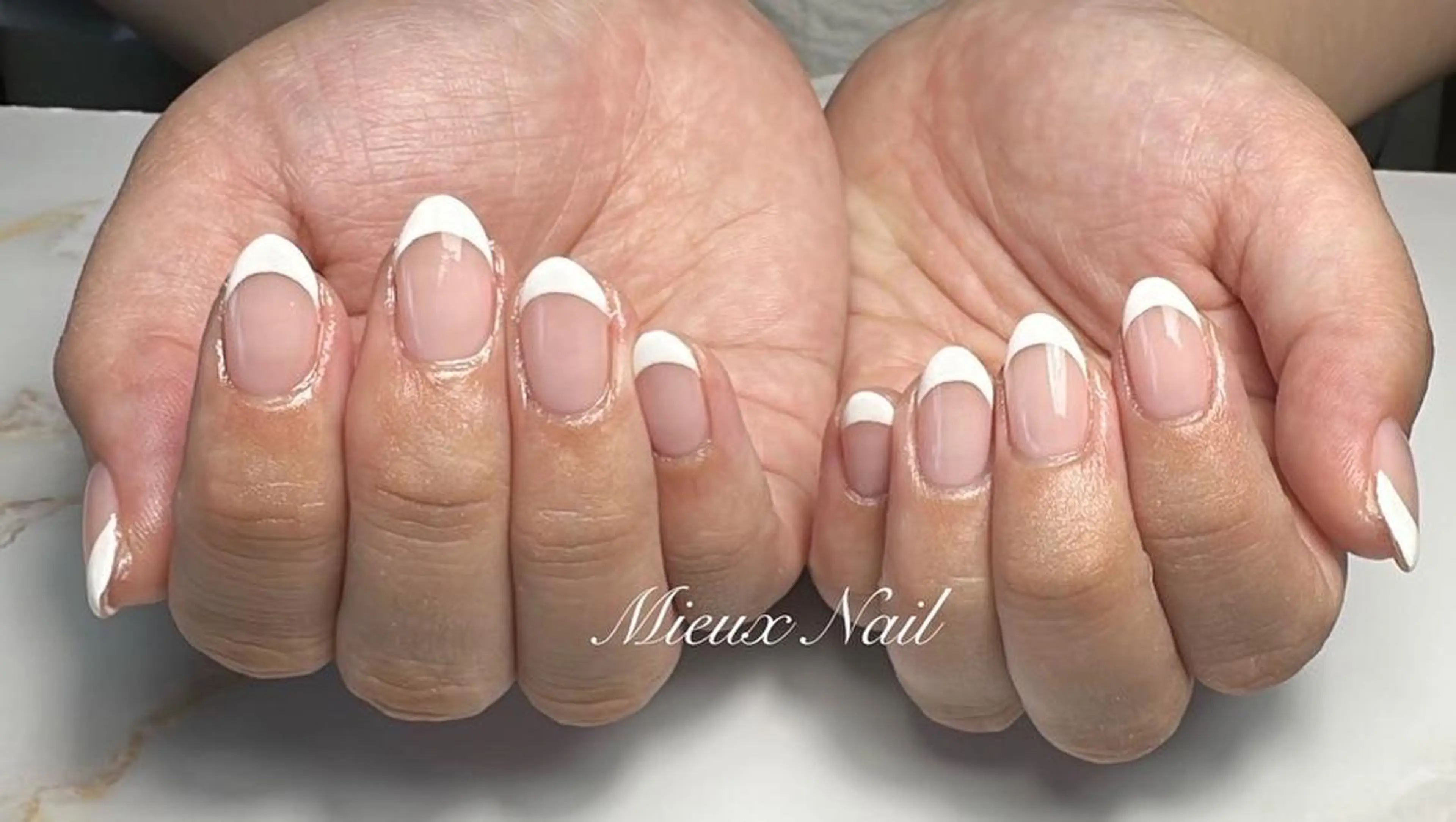 ネイル ブルー フレンチネイル オフィスネイル ピンク シンプルネイル ハンドネイル 市川 麻衣子のネイルデザイン