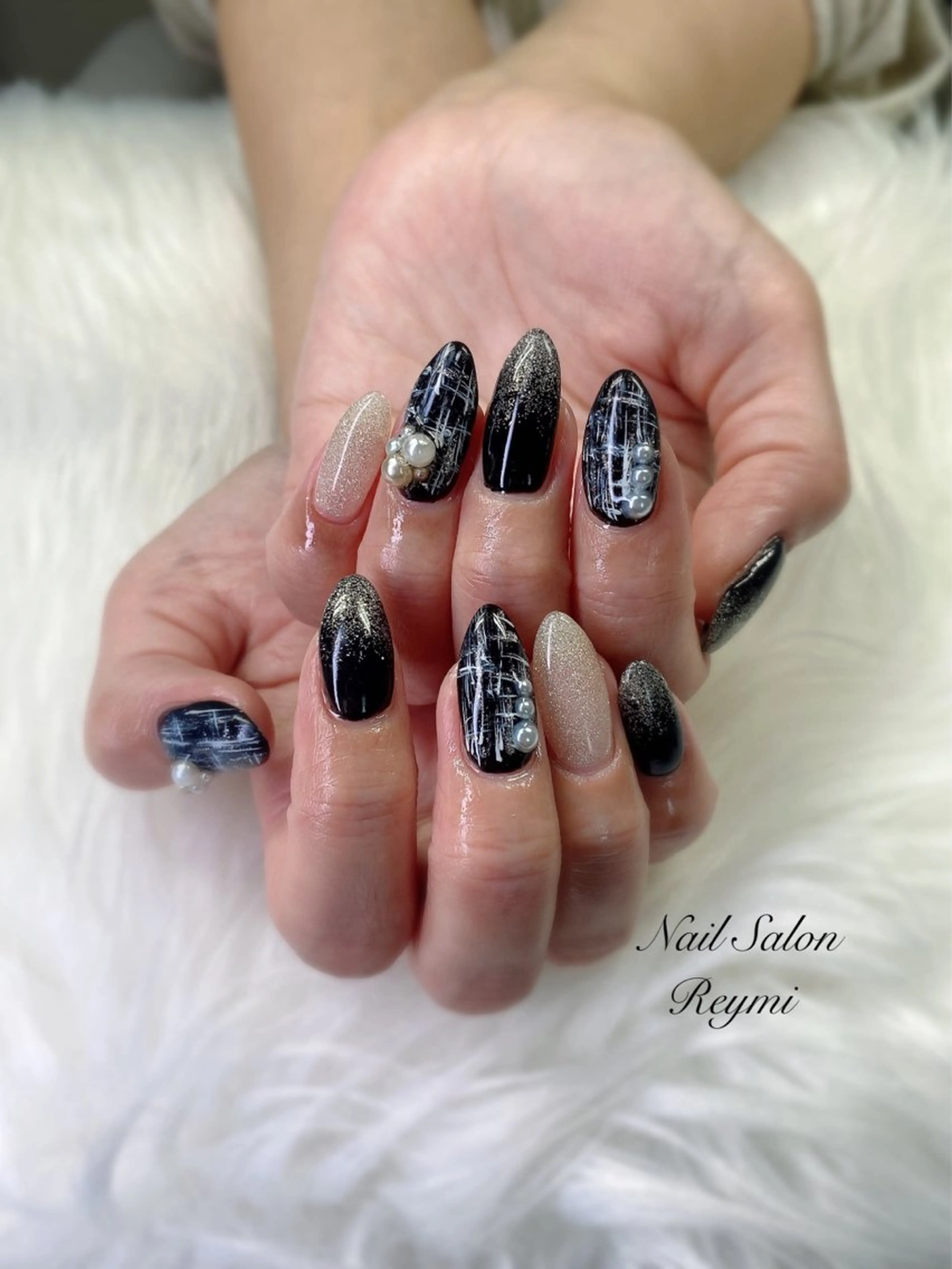 セミロング ハンドネイル 佐藤 帆乃香のネイルデザイン