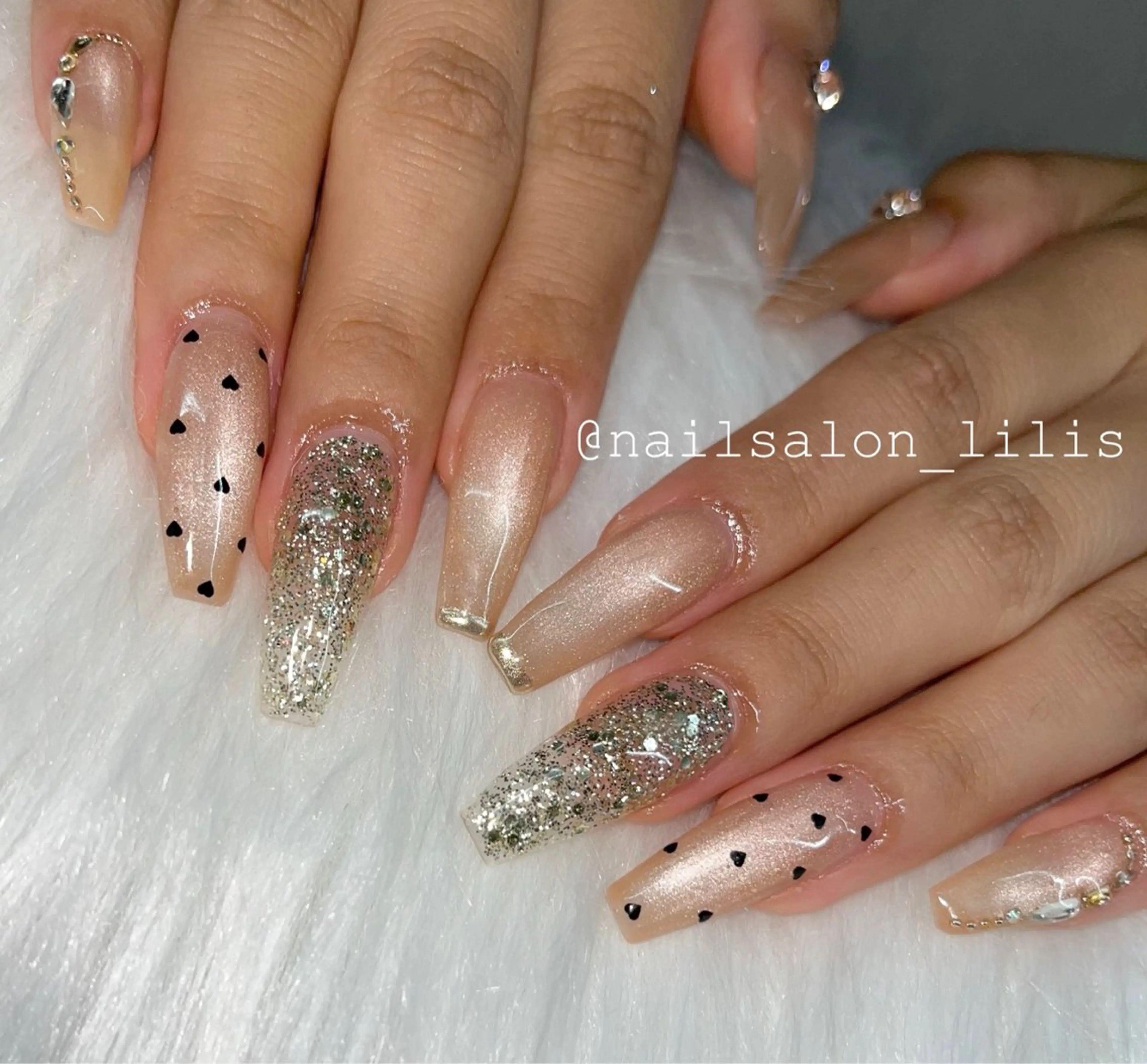 ネイル ハンドネイル nailsalon Lilisのネイルデザイン