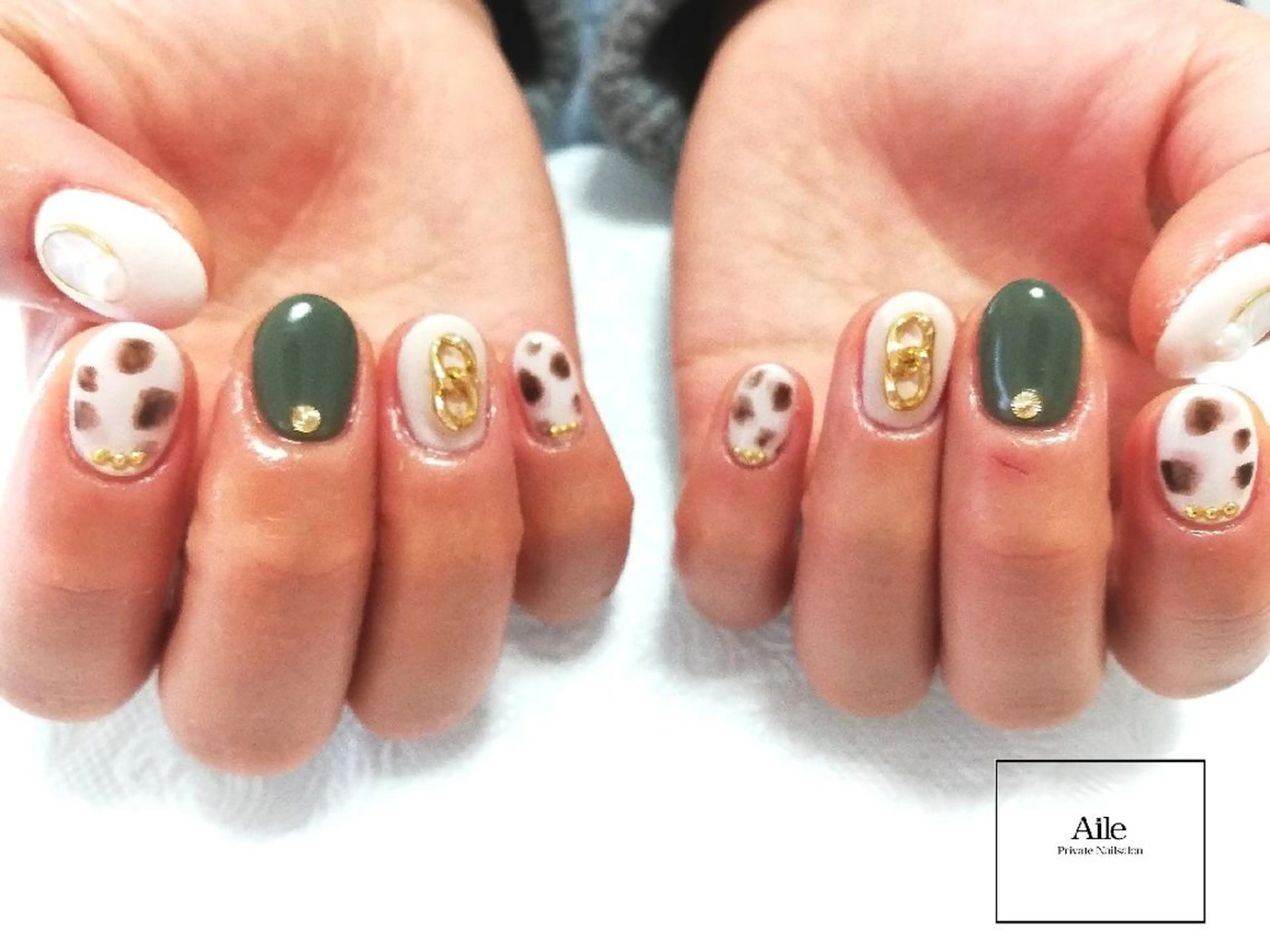 ネイル アニマル柄 なが さきのネイルデザイン