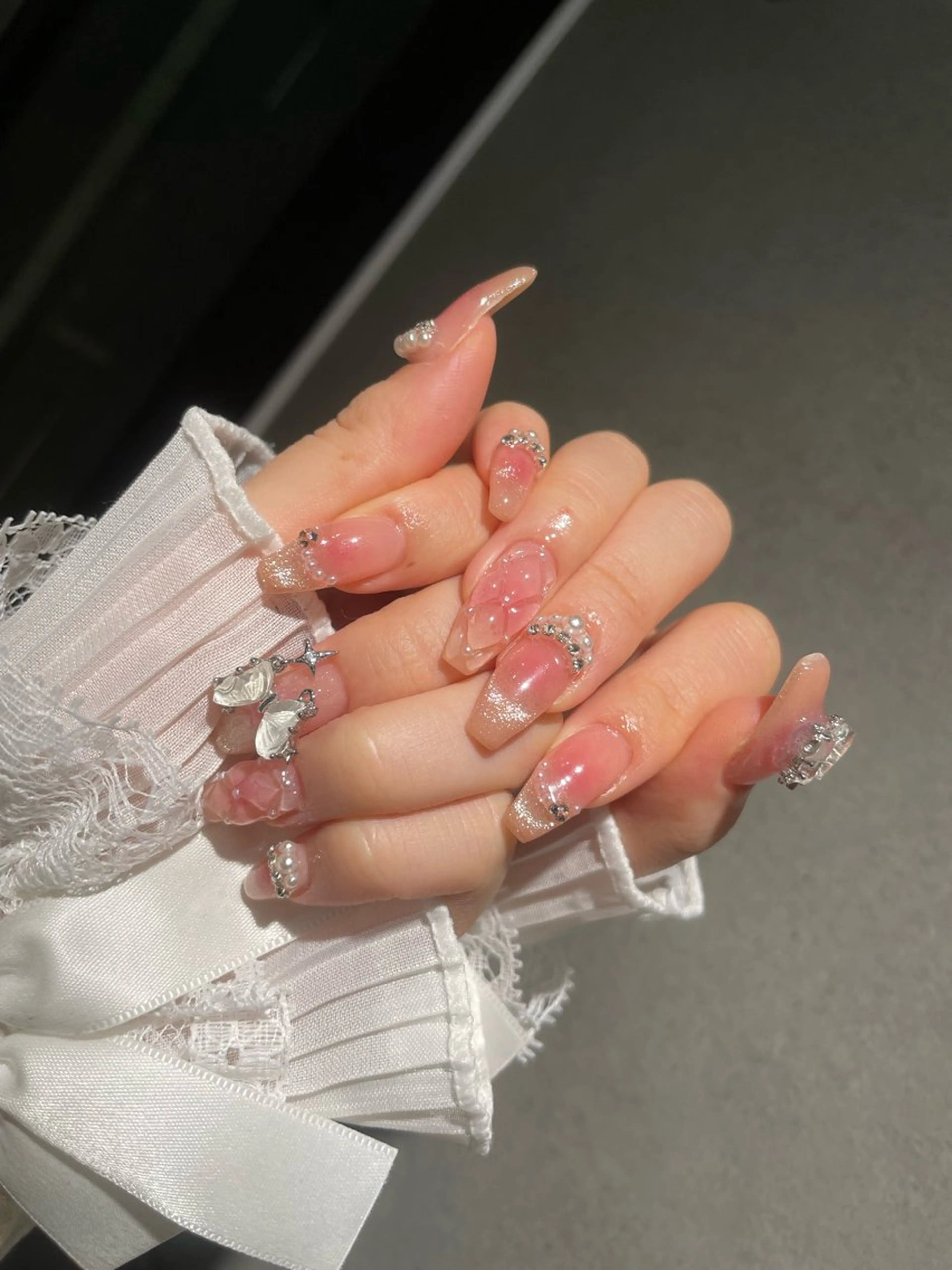 ネイル ハンドネイル I-nail Moeのネイルデザイン