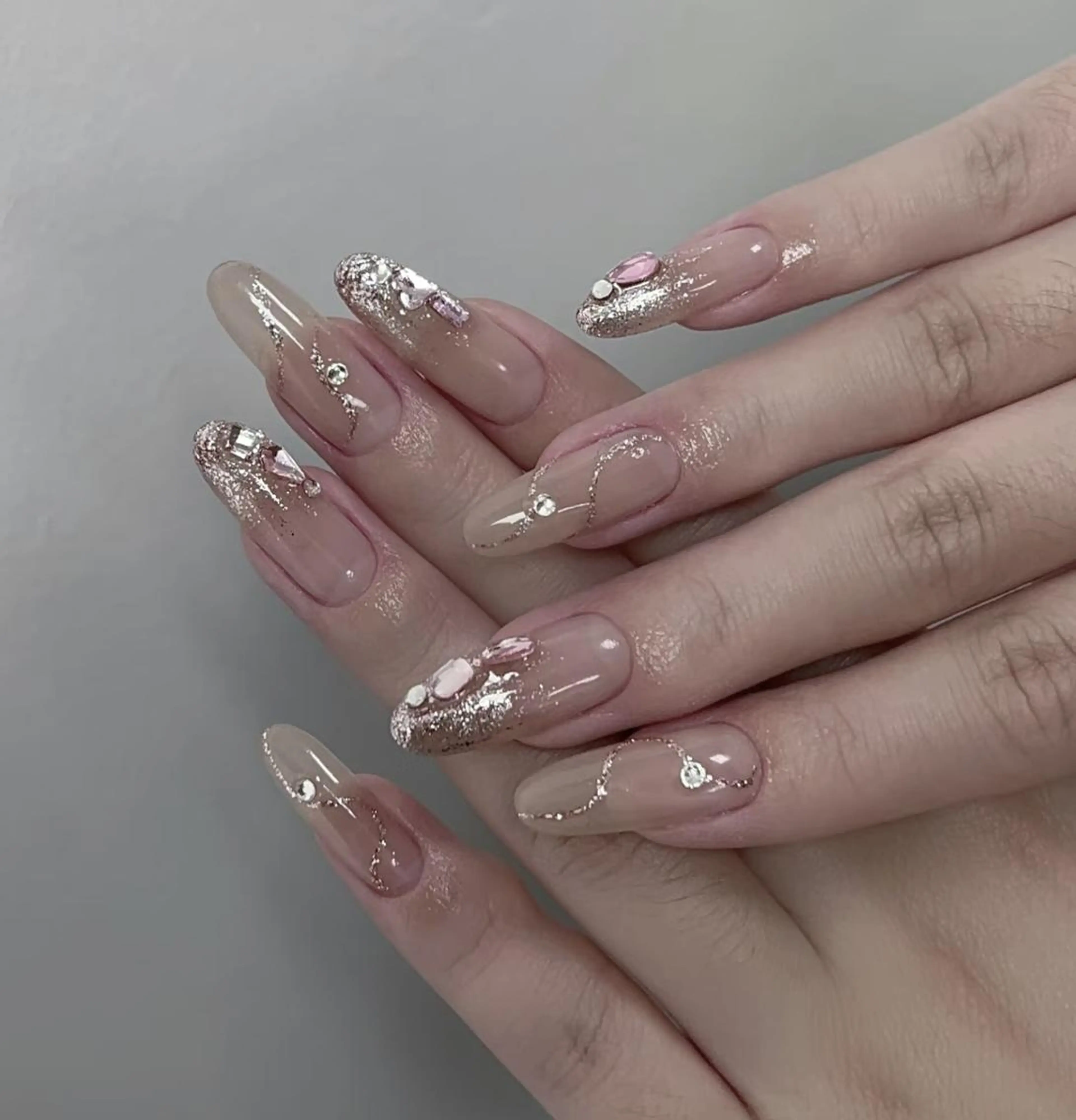 ネイル ハンドネイル ハンドケア 🍑 momo_nailのネイルデザイン