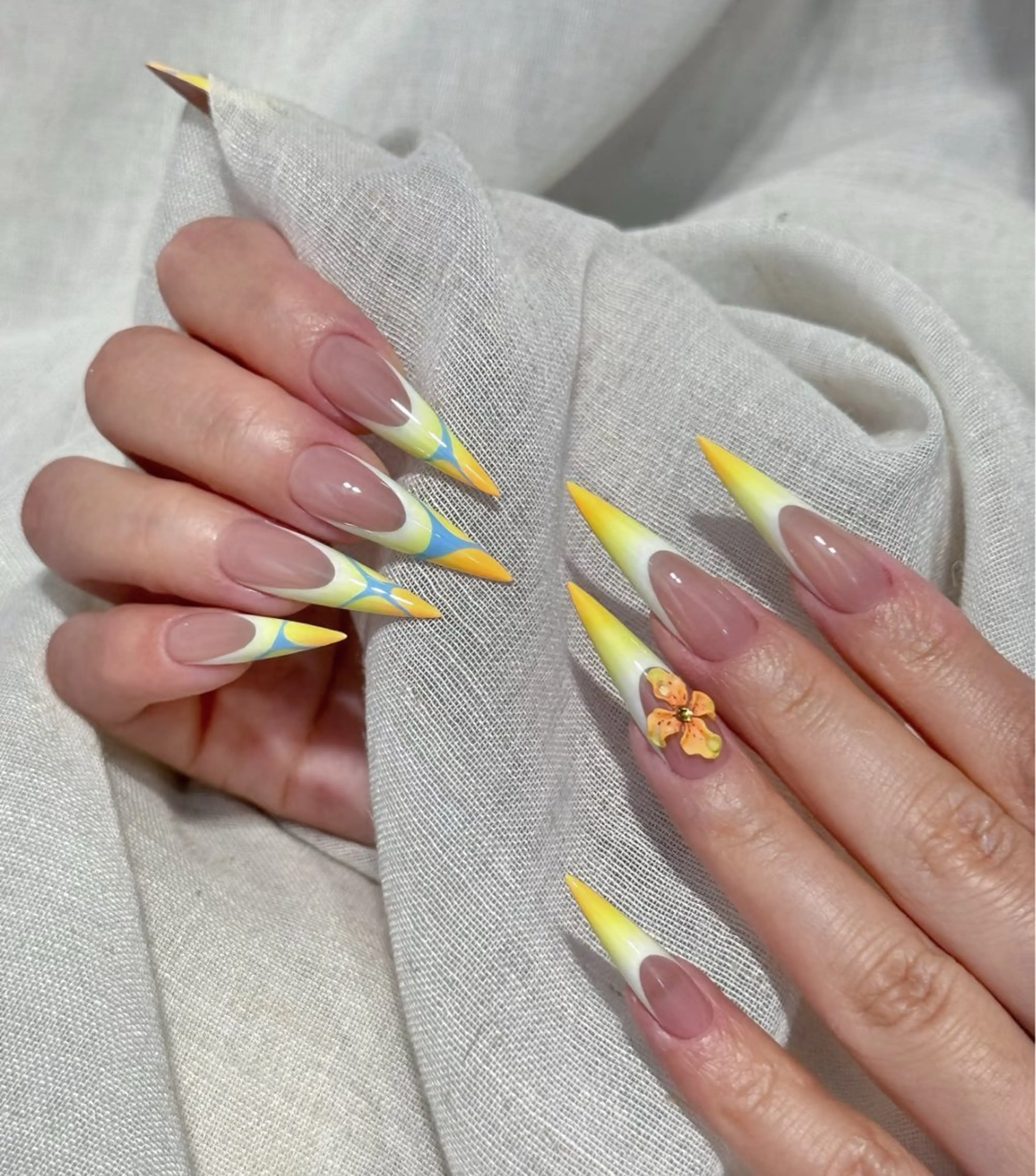 ネイル 長さだし専門店 M2　rikaのネイルデザイン