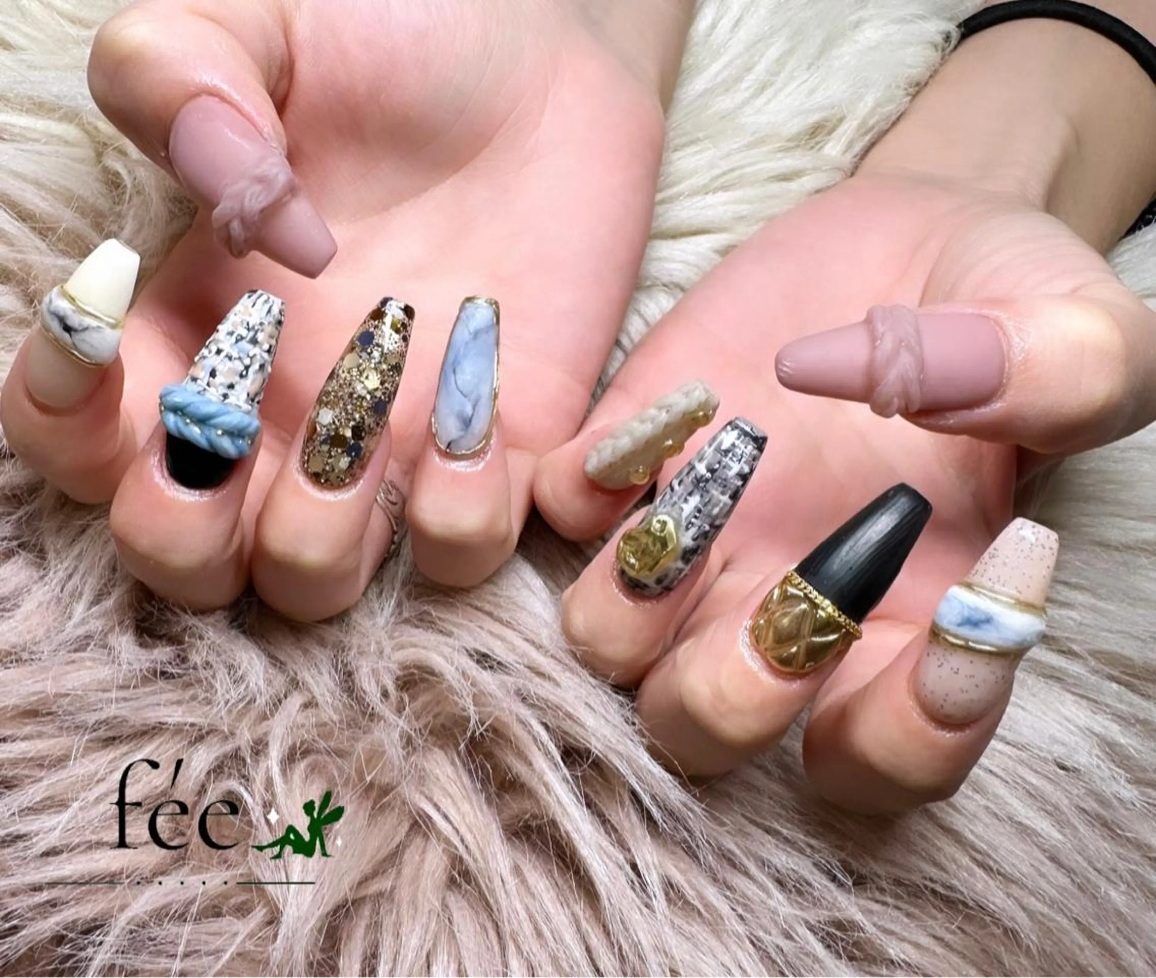 ネイル フットネイル ジェルネイル 韓国ネイル マグネットネイル ミラーネイル ハンドネイル nail salon fee（フィー）のネイルデザイン