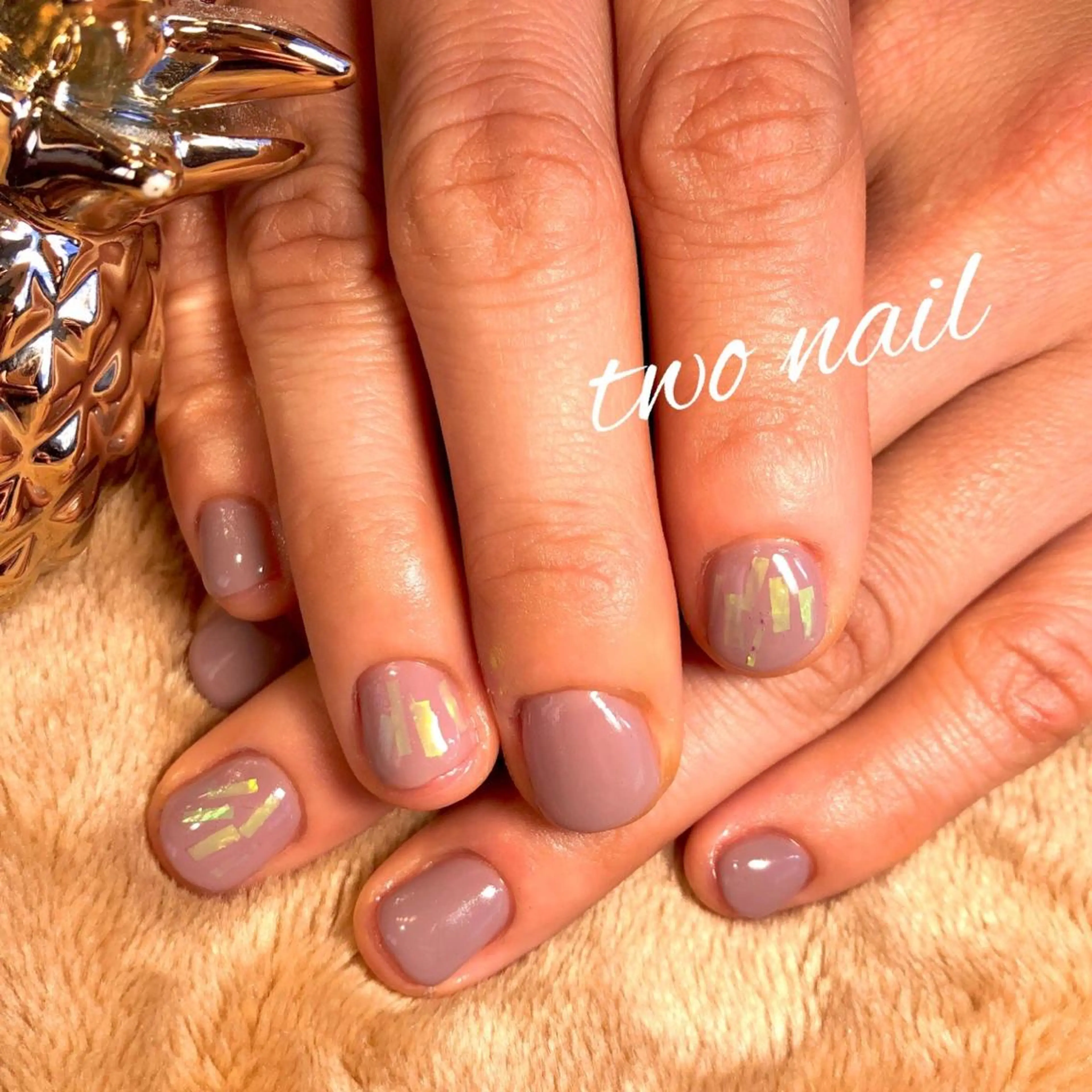 ネイル オーロラネイル ハンドネイル two nailのネイルデザイン