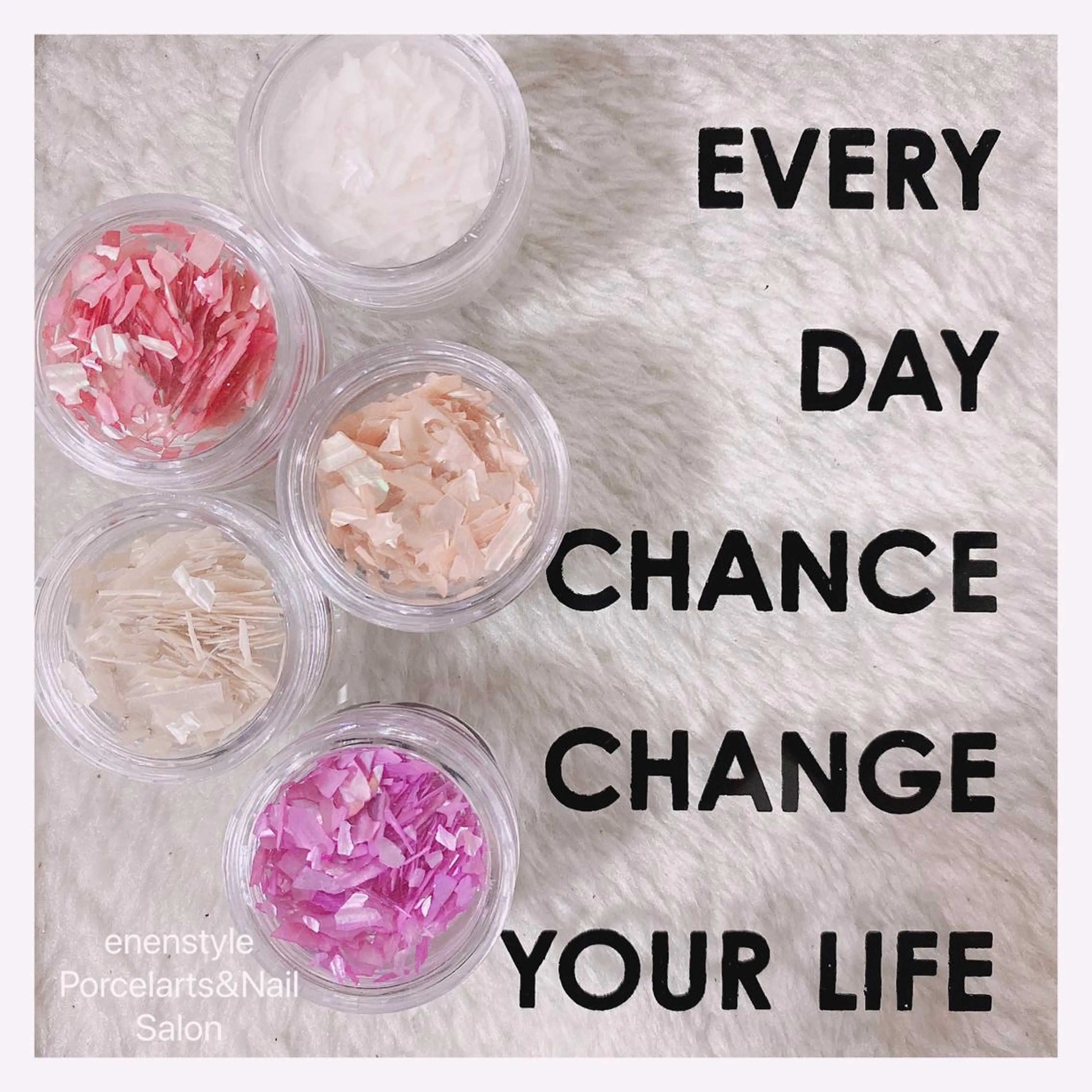 ショート ネイル 👑enen style👑のネイルデザイン