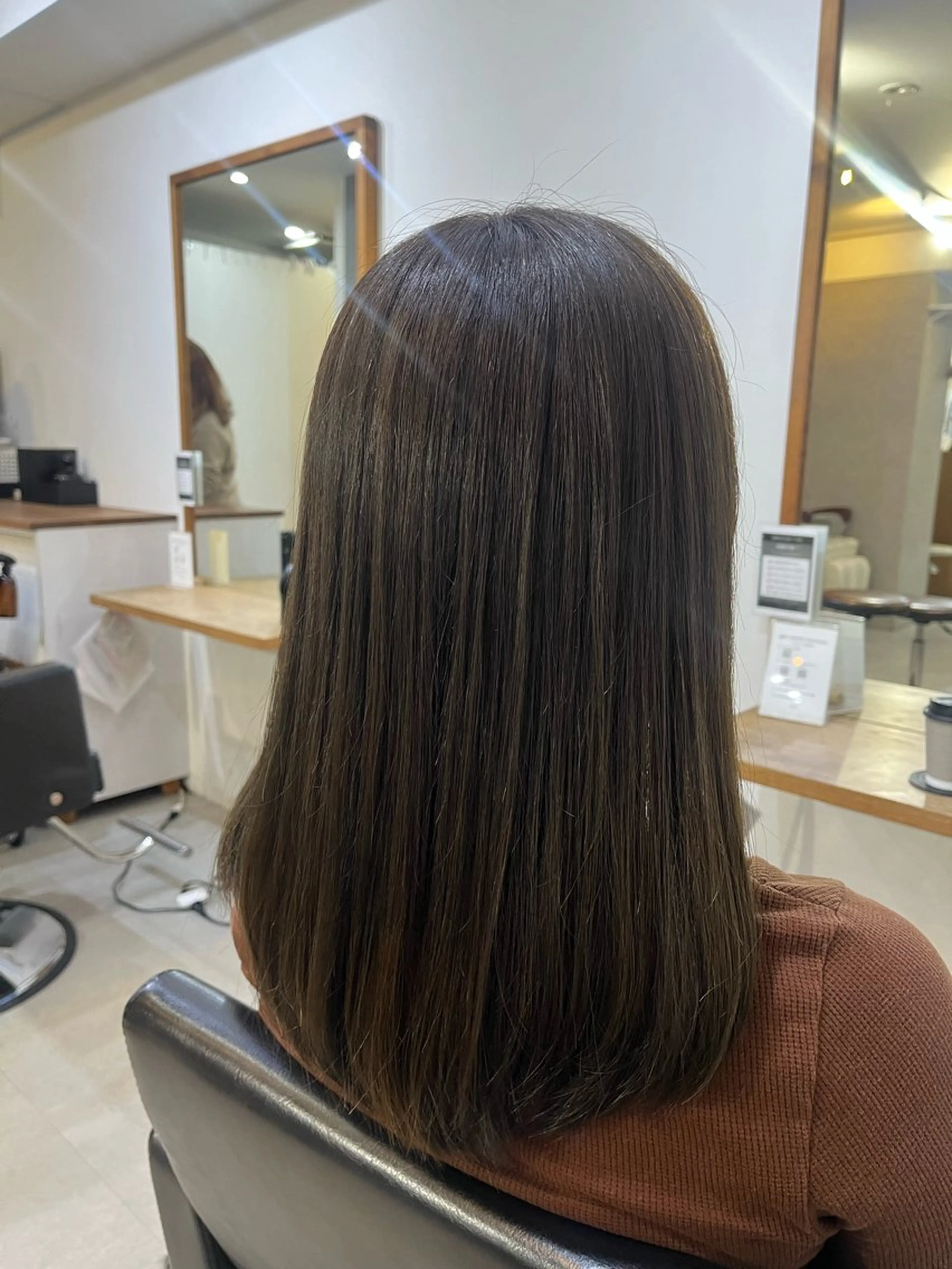 ロング カラー ✨🎨ブリーチなし 透明感カラー✨美友のヘアスタイル