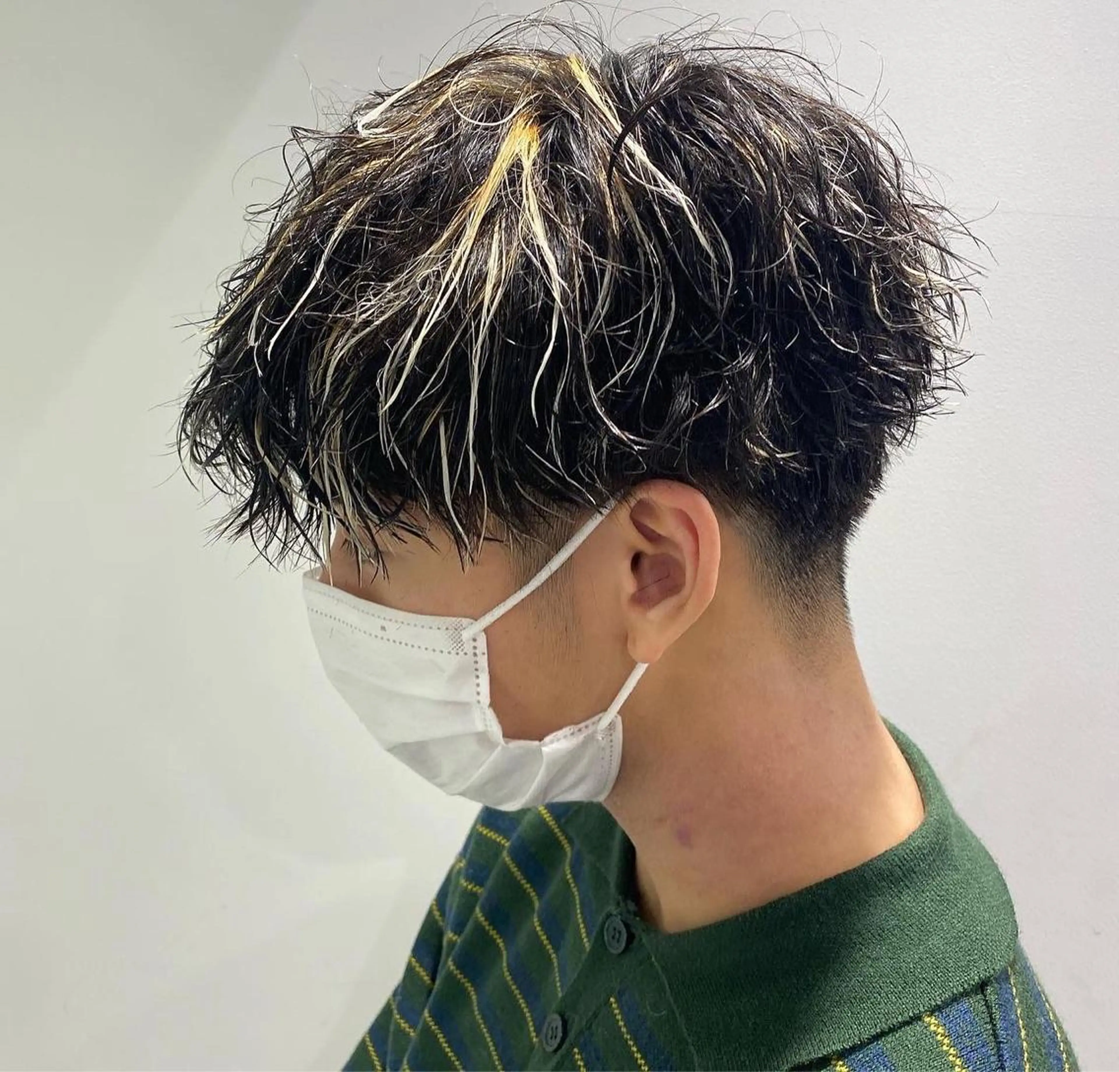 ミディアム パーマ メンズ 横浜駅メンズパーマ師 🌀岩﨑弘成🌀のヘアスタイル