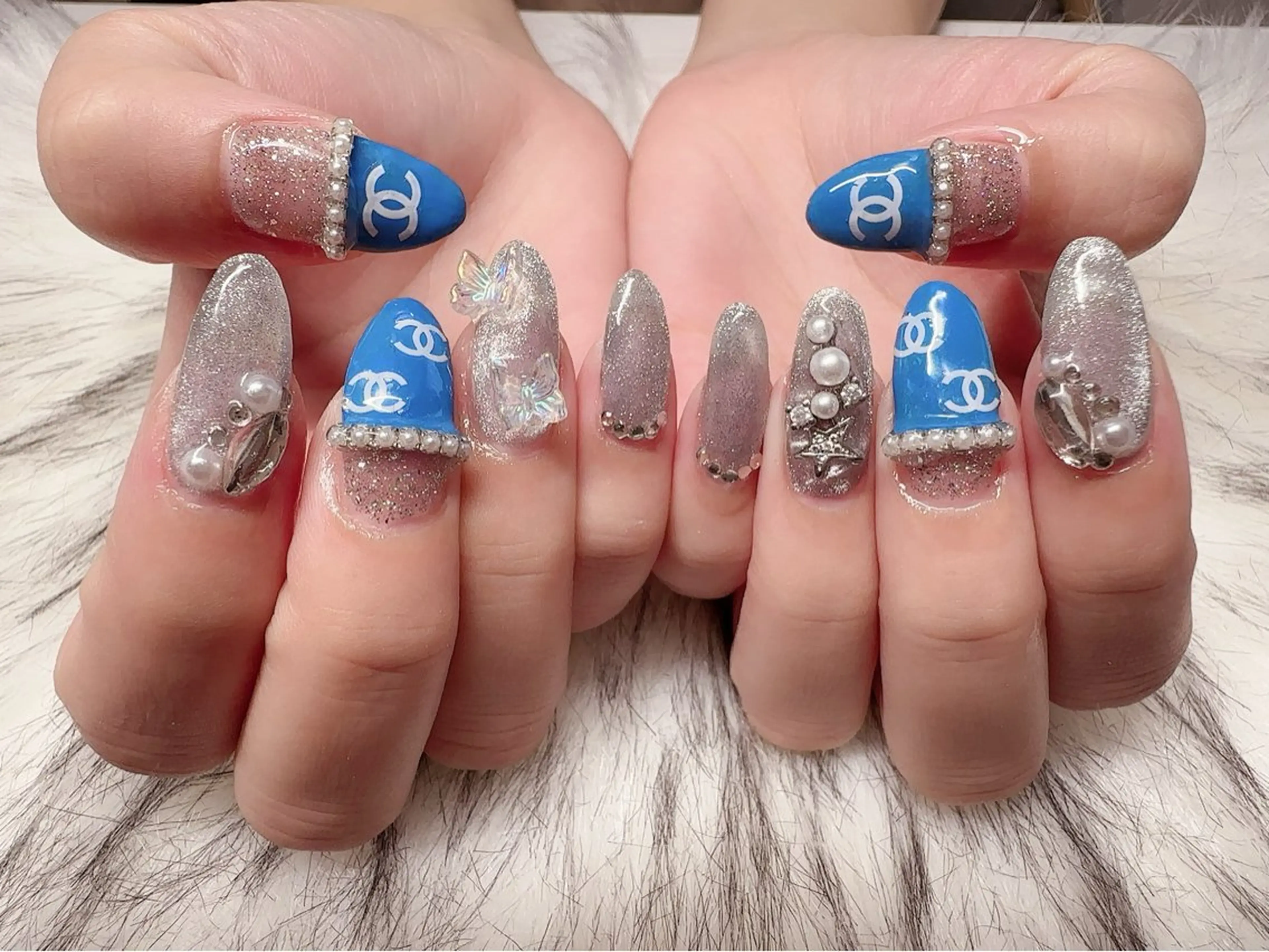 ネイル MEMI NAILのネイルデザイン