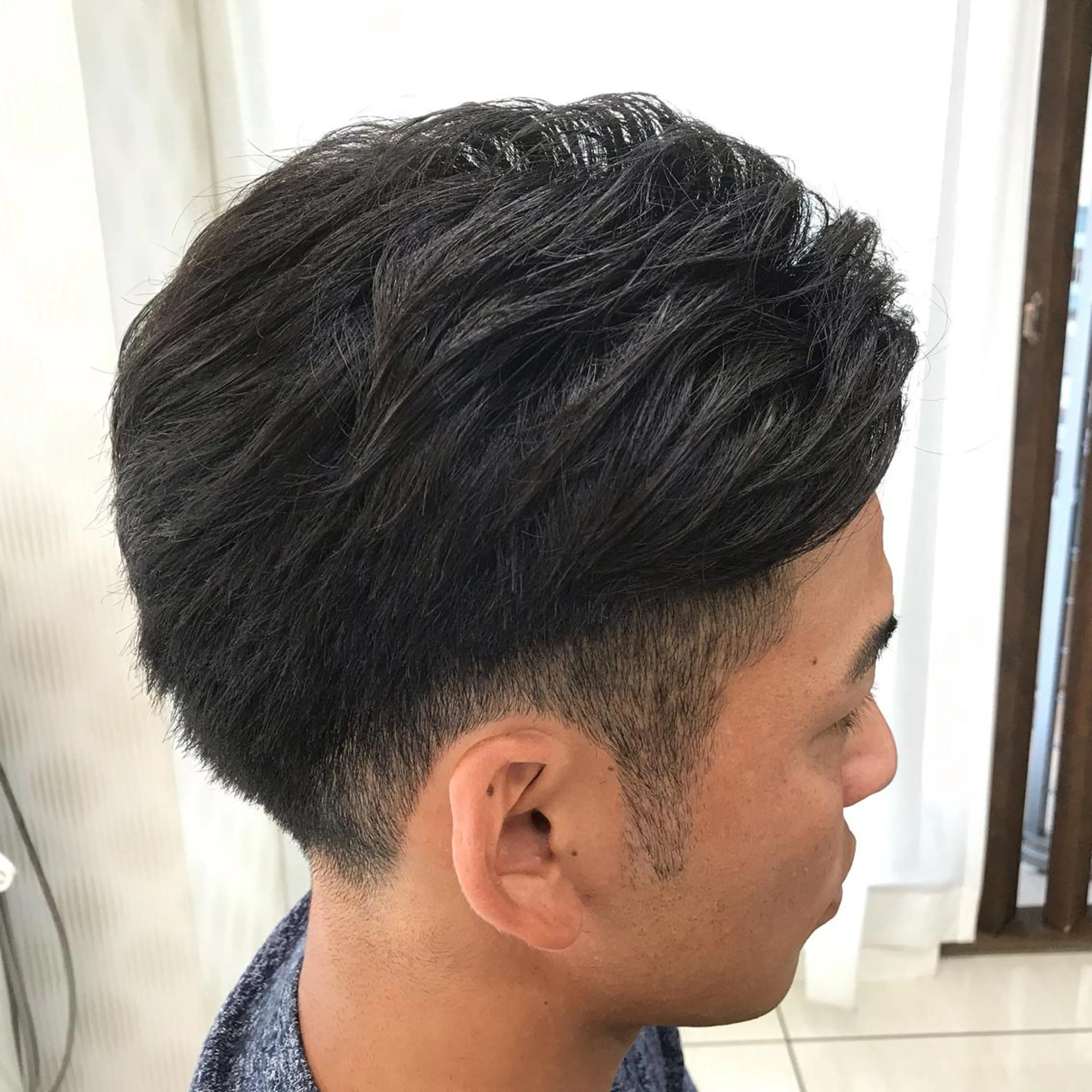 ショート カット ヘアカラー トリートメント 髪質改善/レイヤー/ 小顔/デザインのヘアスタイル