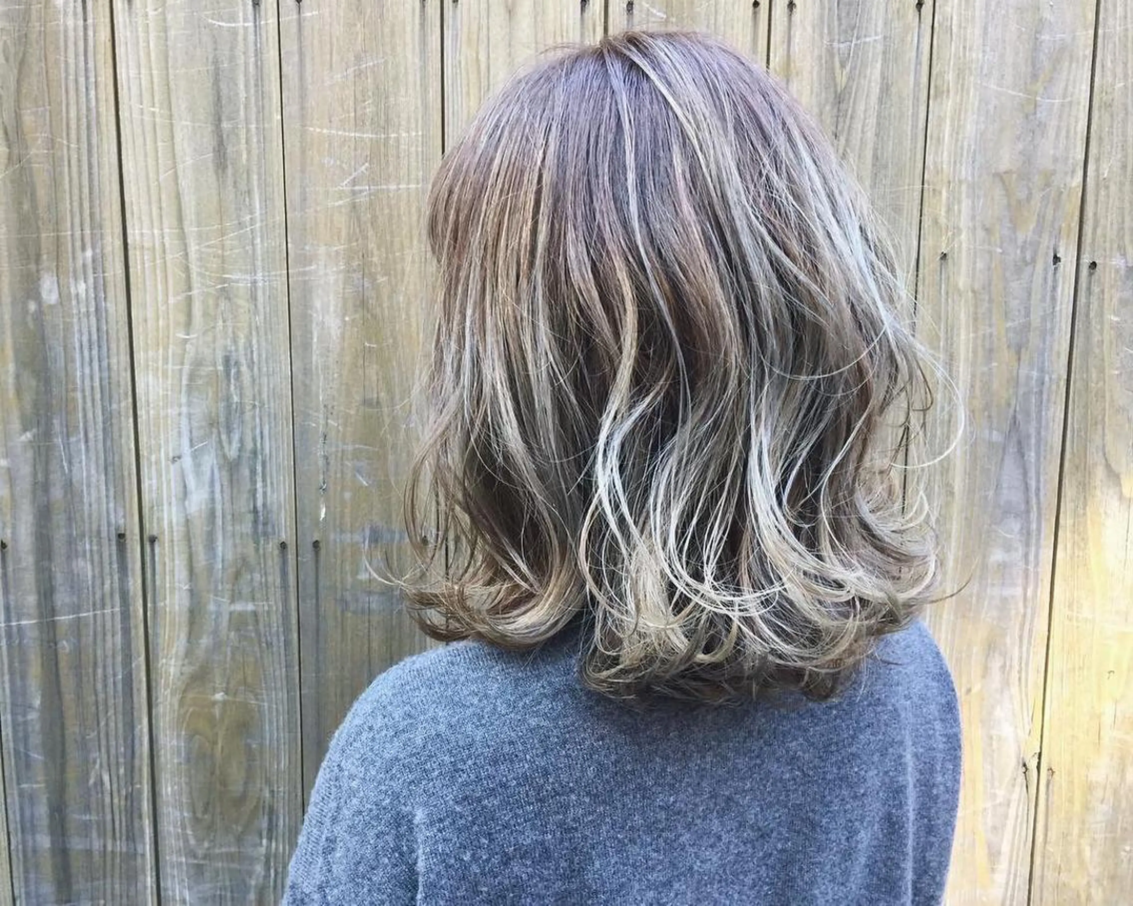 ミディアム カラー VIRETTA 【ヴィレッタ】のヘアスタイル