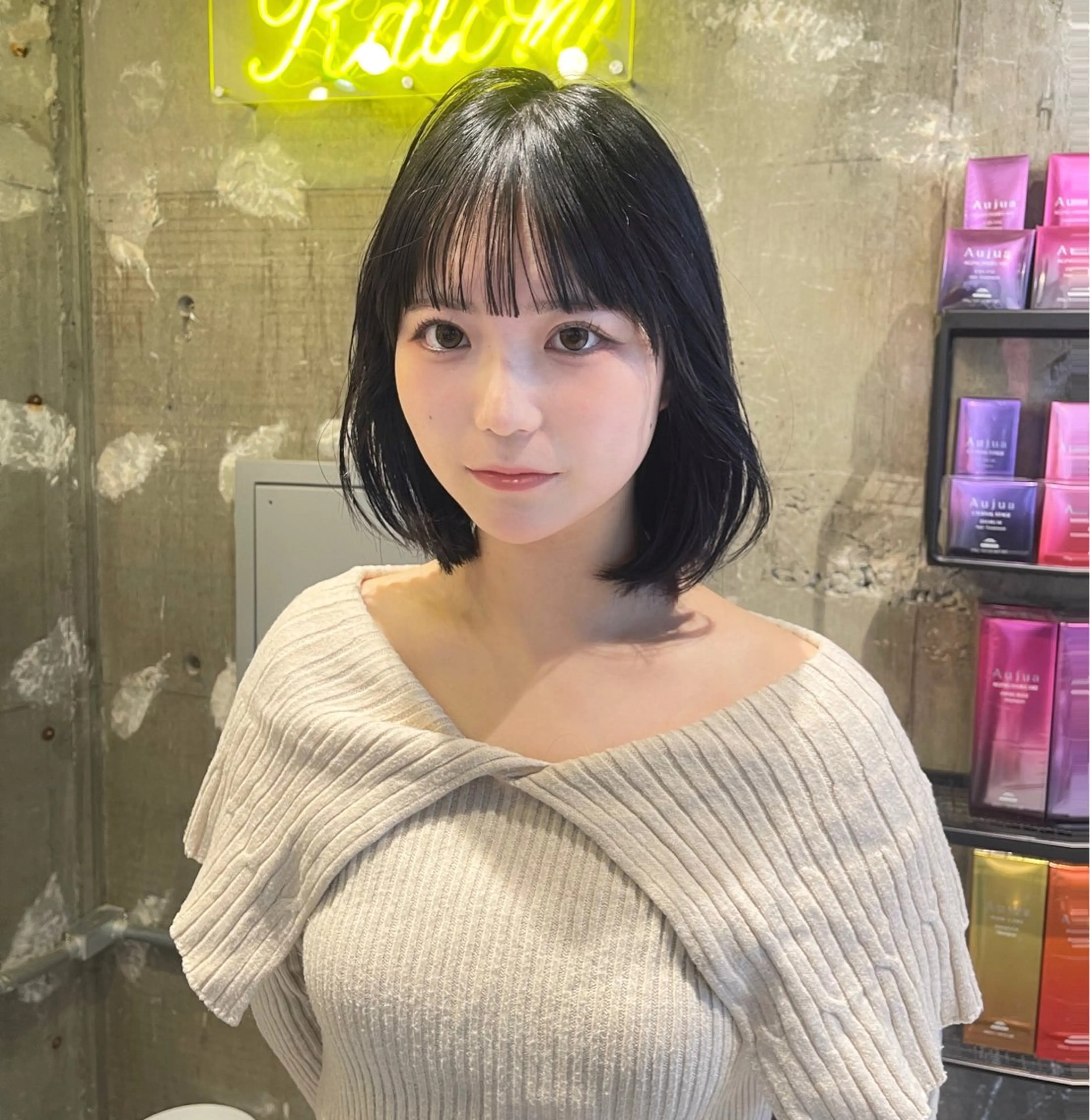 ミディアム 顔周りカット ano ♡のヘアスタイル