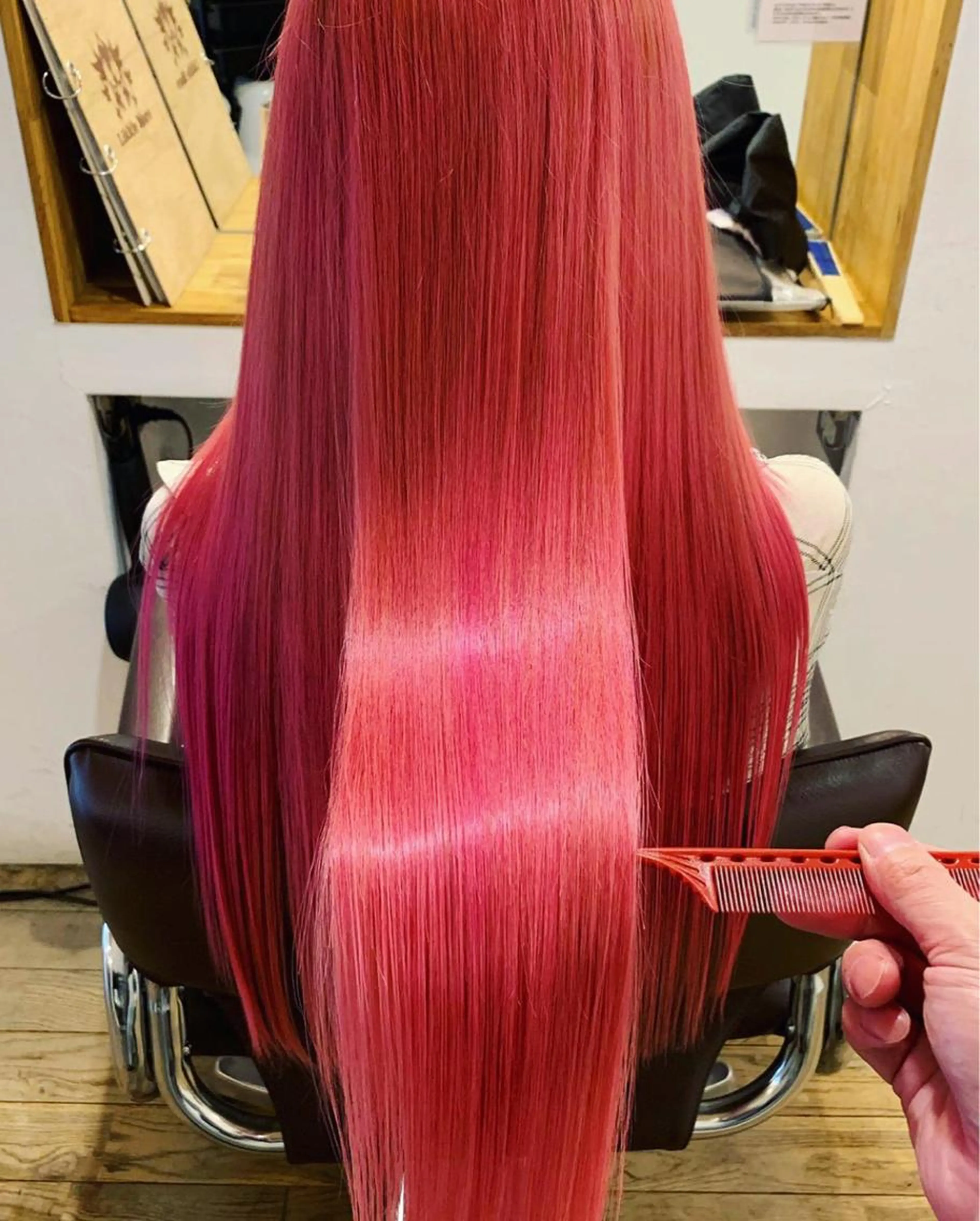 【美容師を目指していて2026年3月卒業予定のまだ就職が決まっていない美容学生(中途OK)限定トリートメントの写真