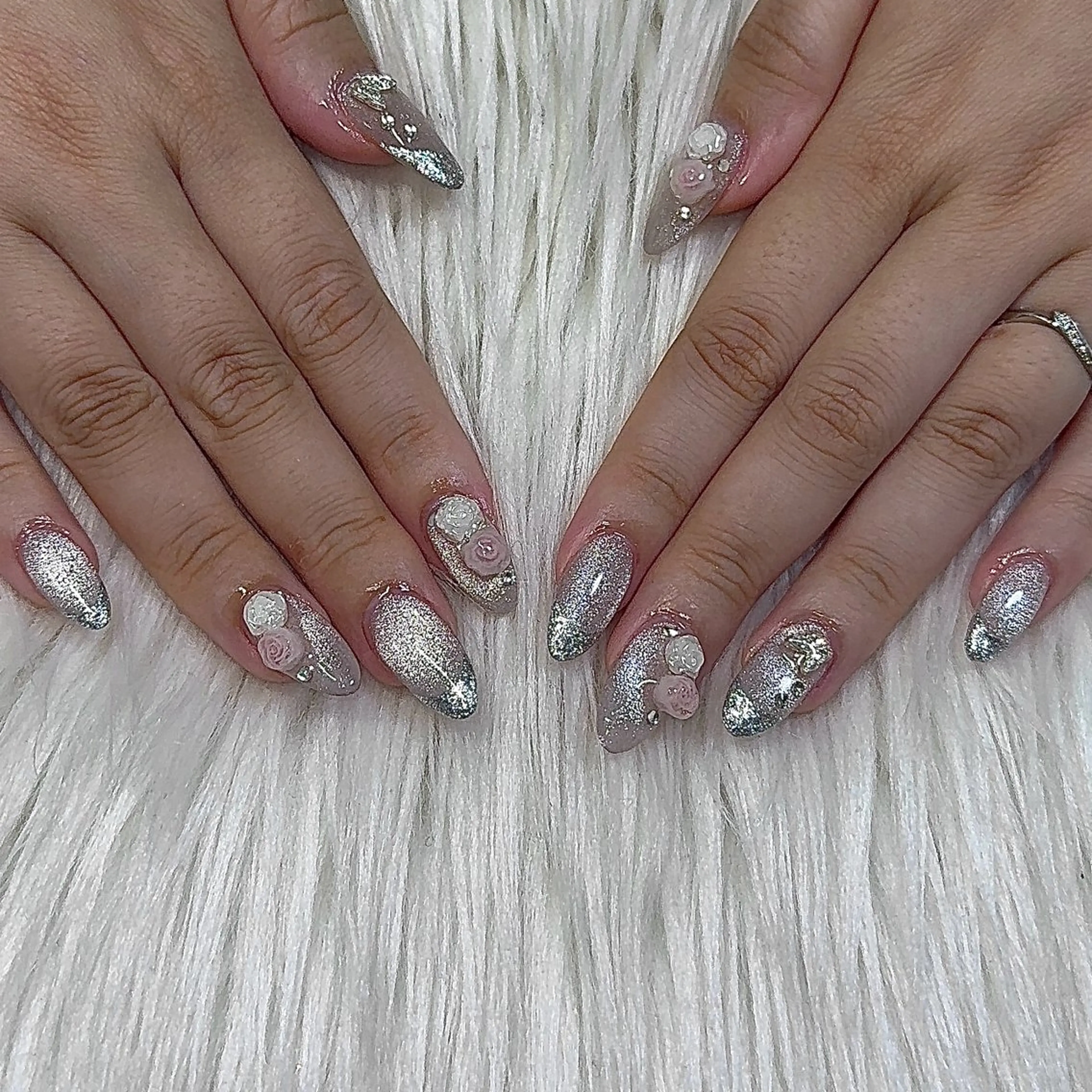 ネイル ハンドネイル 黒川 実祐のネイルデザイン