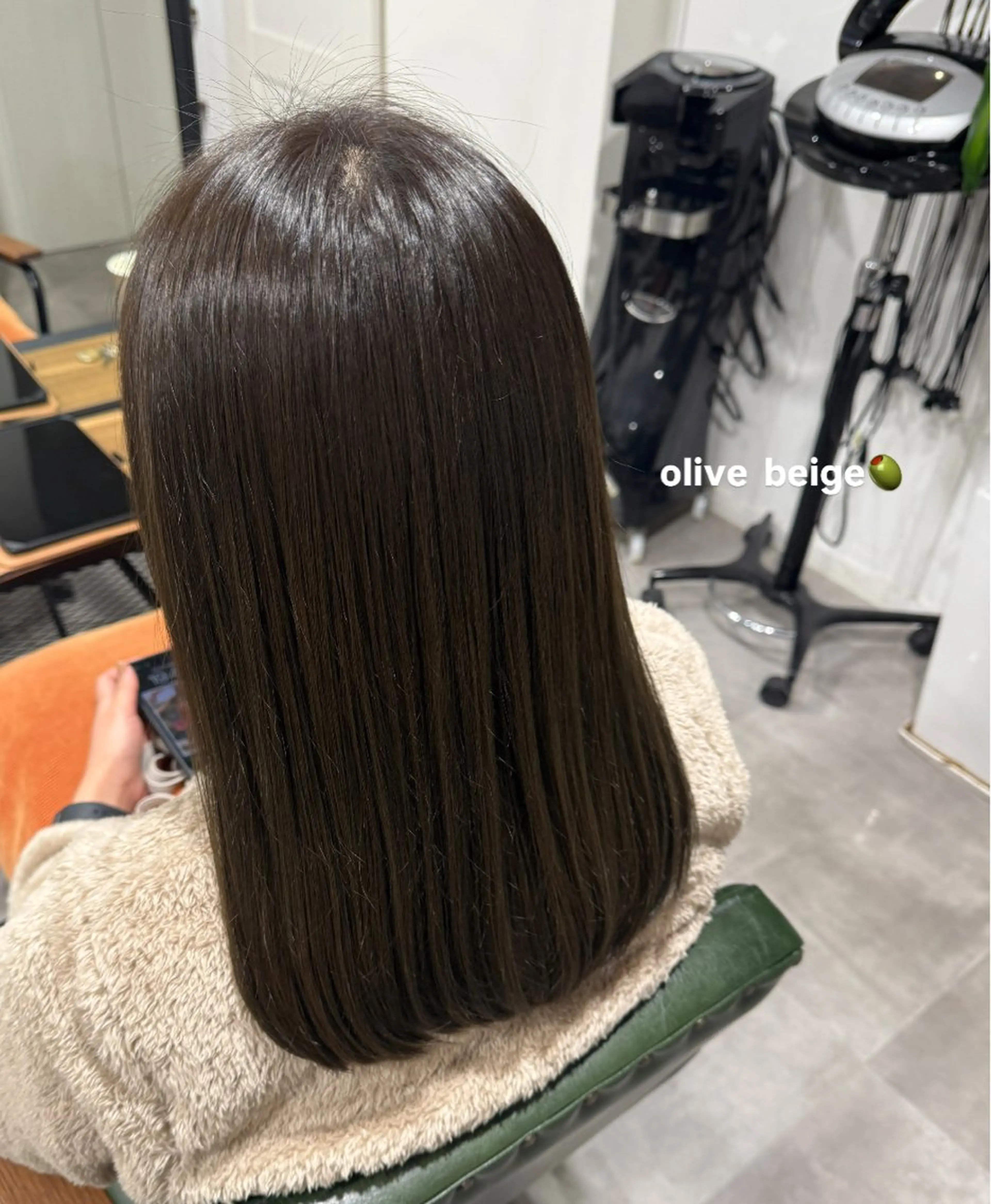 ミディアム ヘアカラー オリーブ🫒レイヤー /平尾/りの‎🤍のヘアスタイル