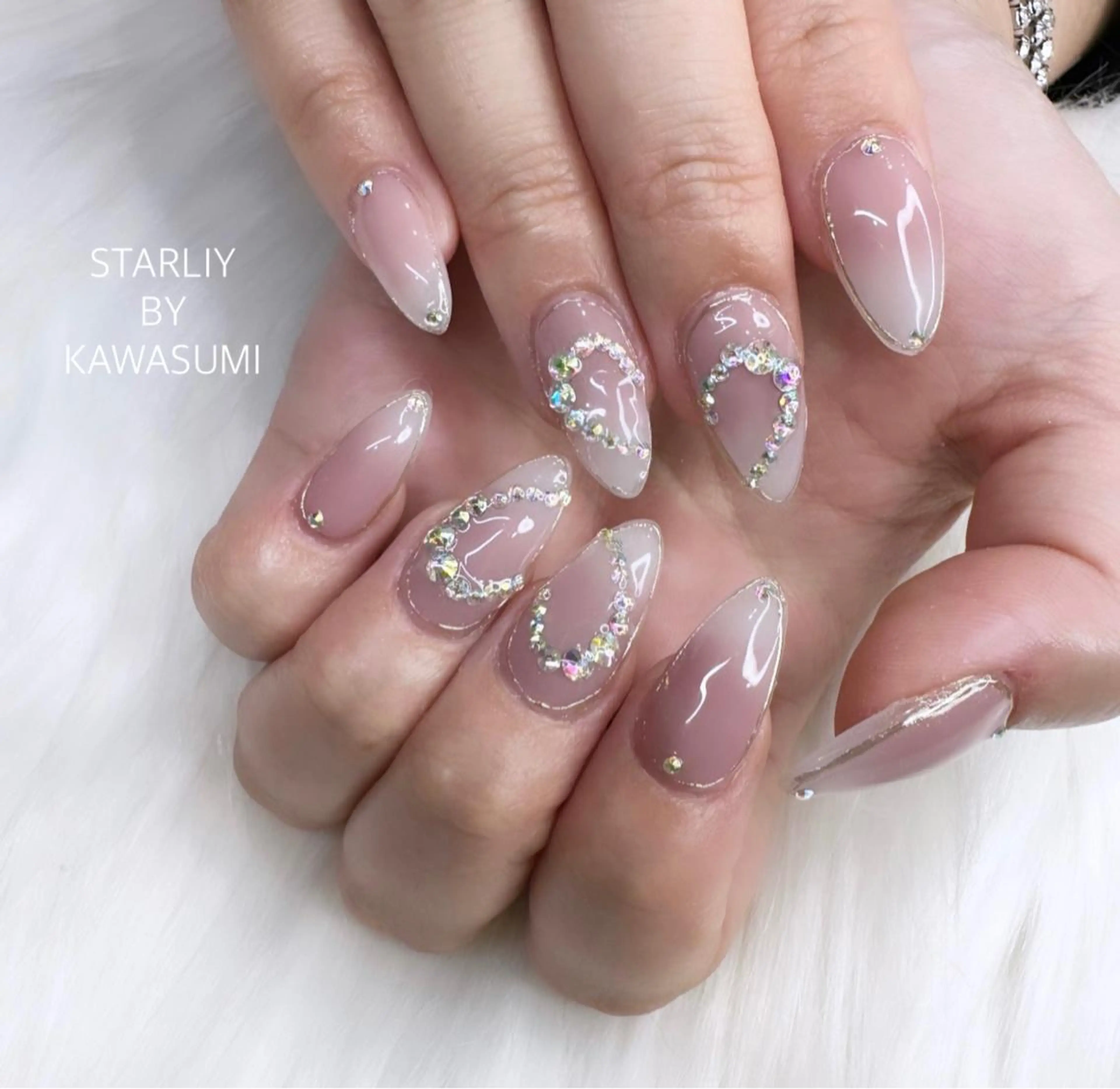 ネイル Starliy所属・~Starliy~ 三重県津市のネイルデザイン