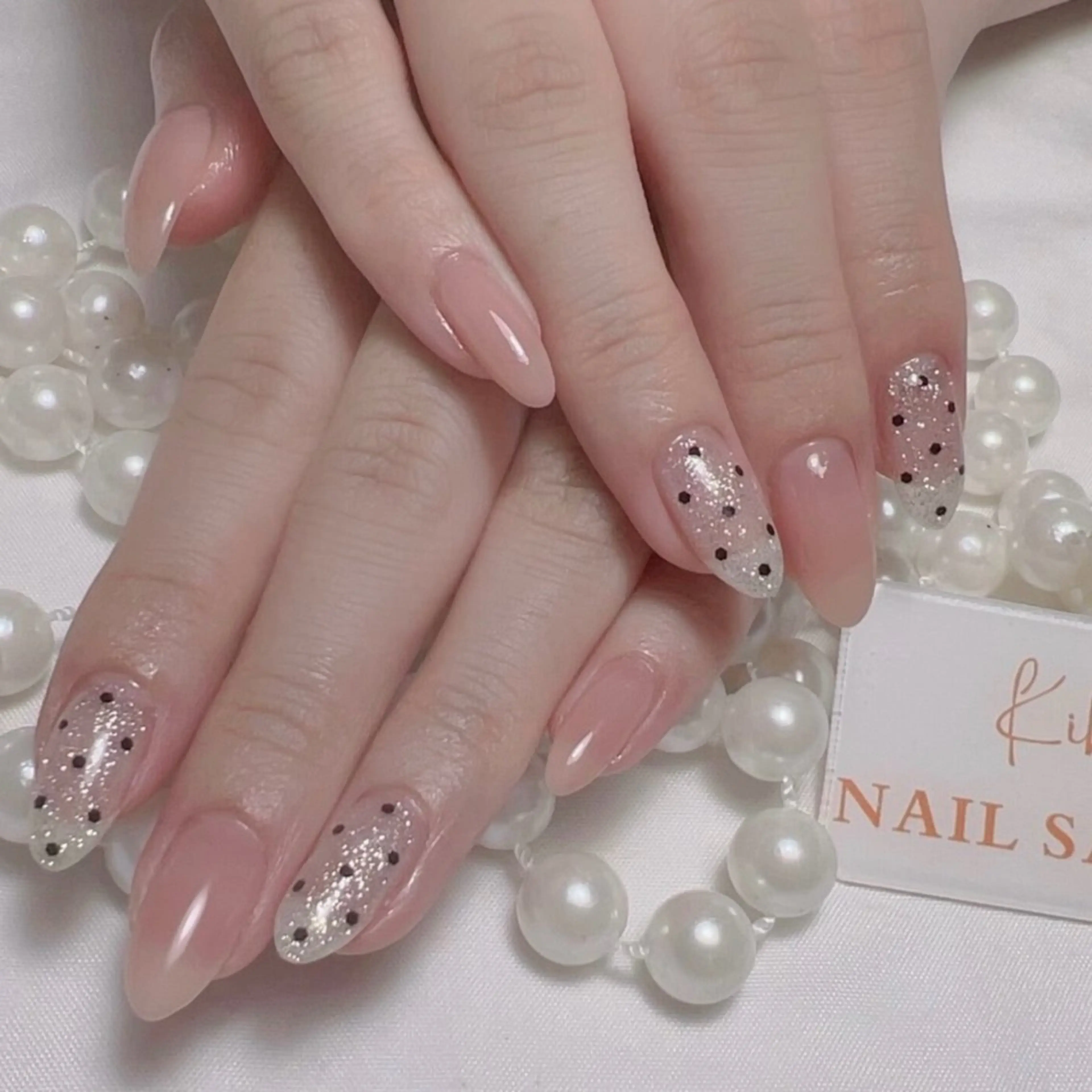 ネイル アートネイル フレンチネイル ジェルネイル グラデーション 韓国ネイル ハンドネイル ハンドケア さくら💮💮 【オフ無料】のネイルデザイン