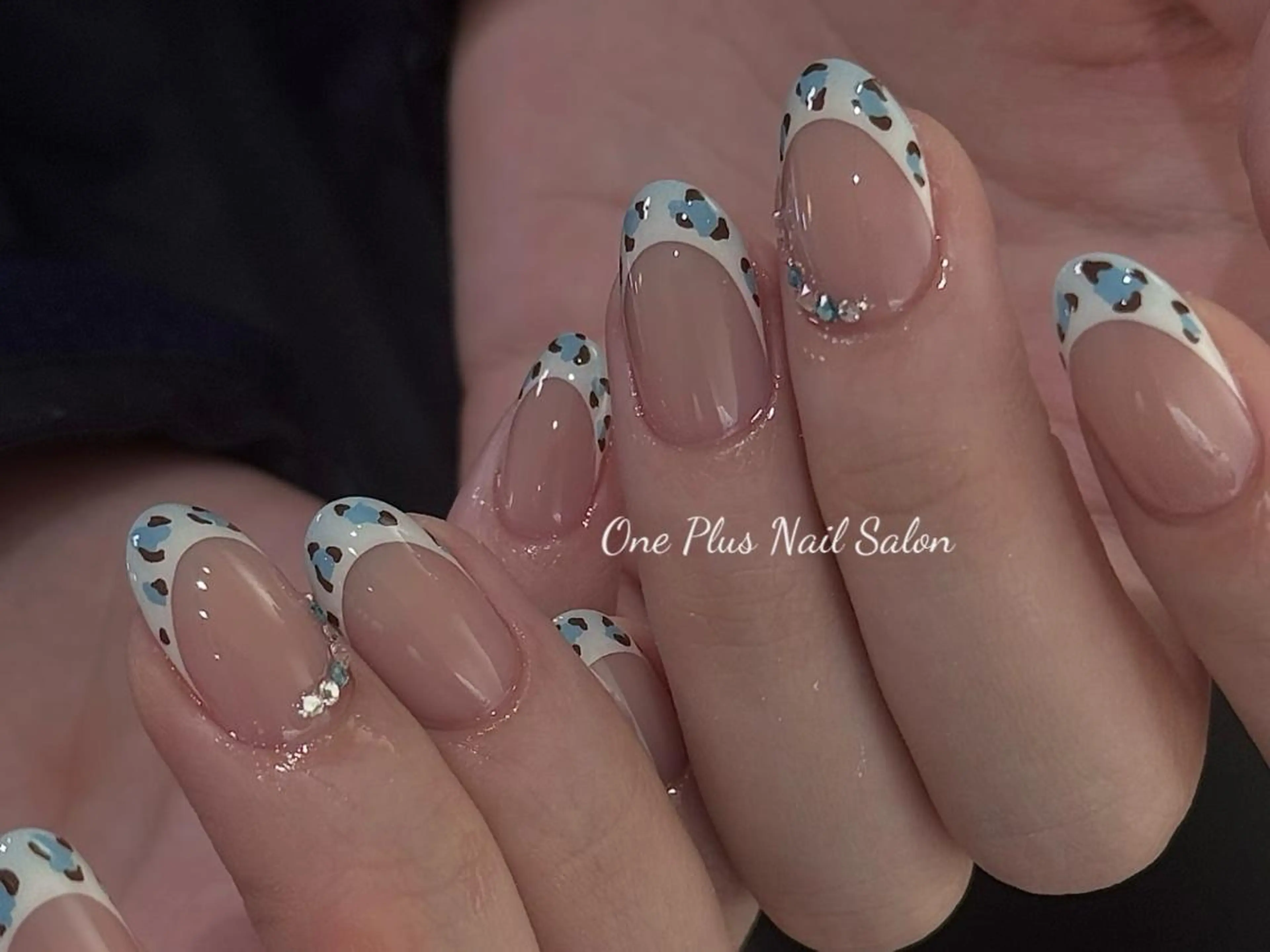 ネイル One plus StudioNailのネイルデザイン