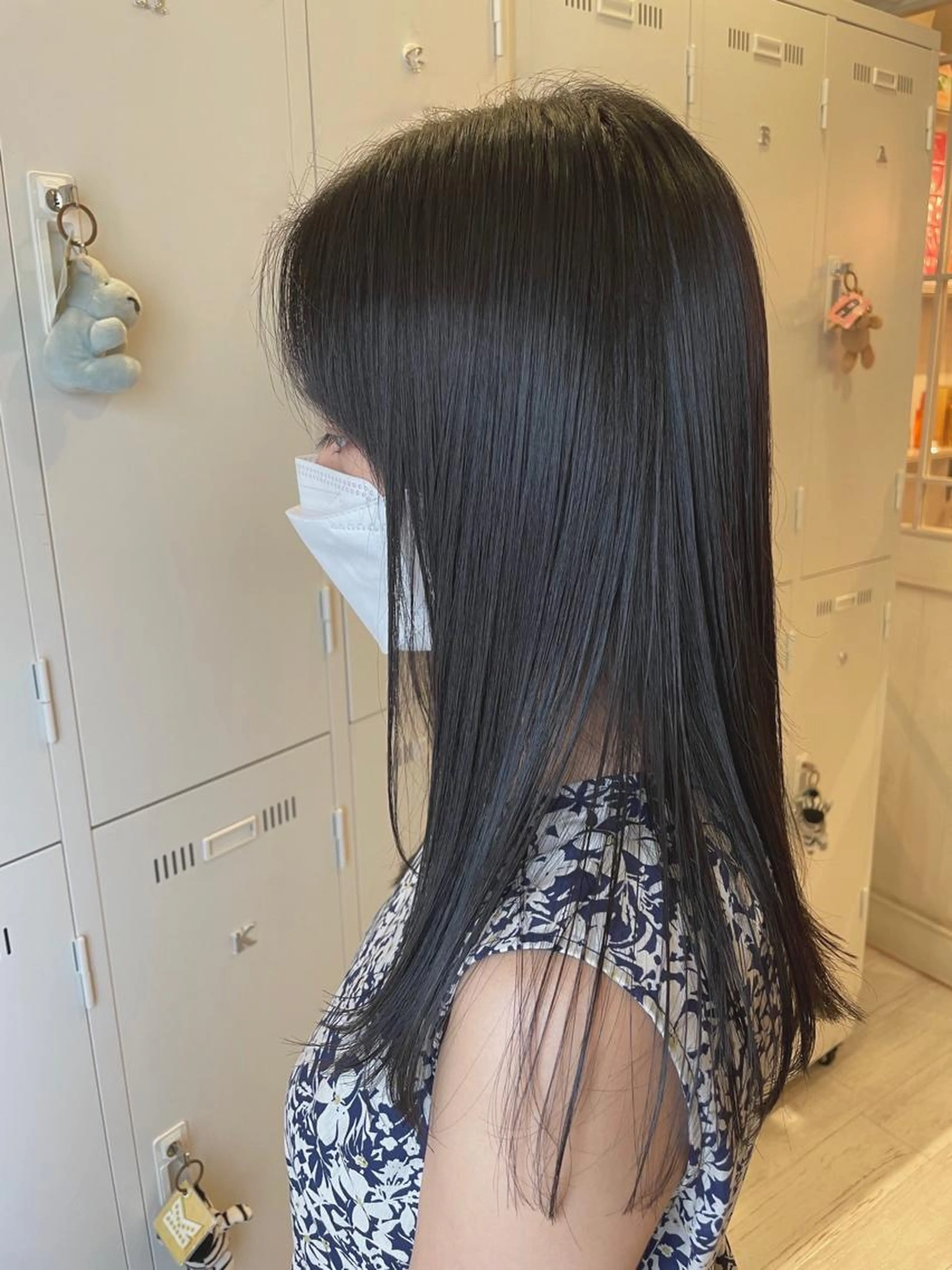 🔵カット＋🍋酸性ストレート＋🟢カラーの写真