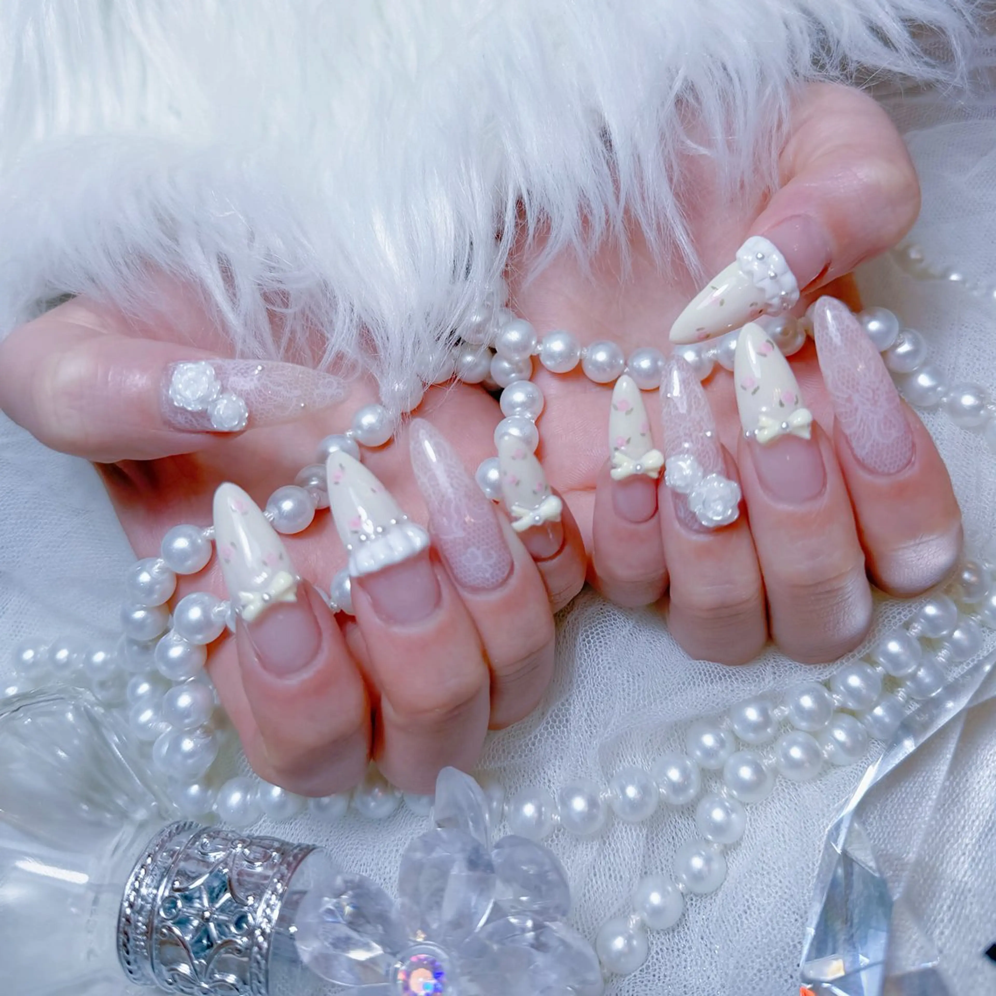 ネイル Yudia🩵 Yuiのネイルデザイン