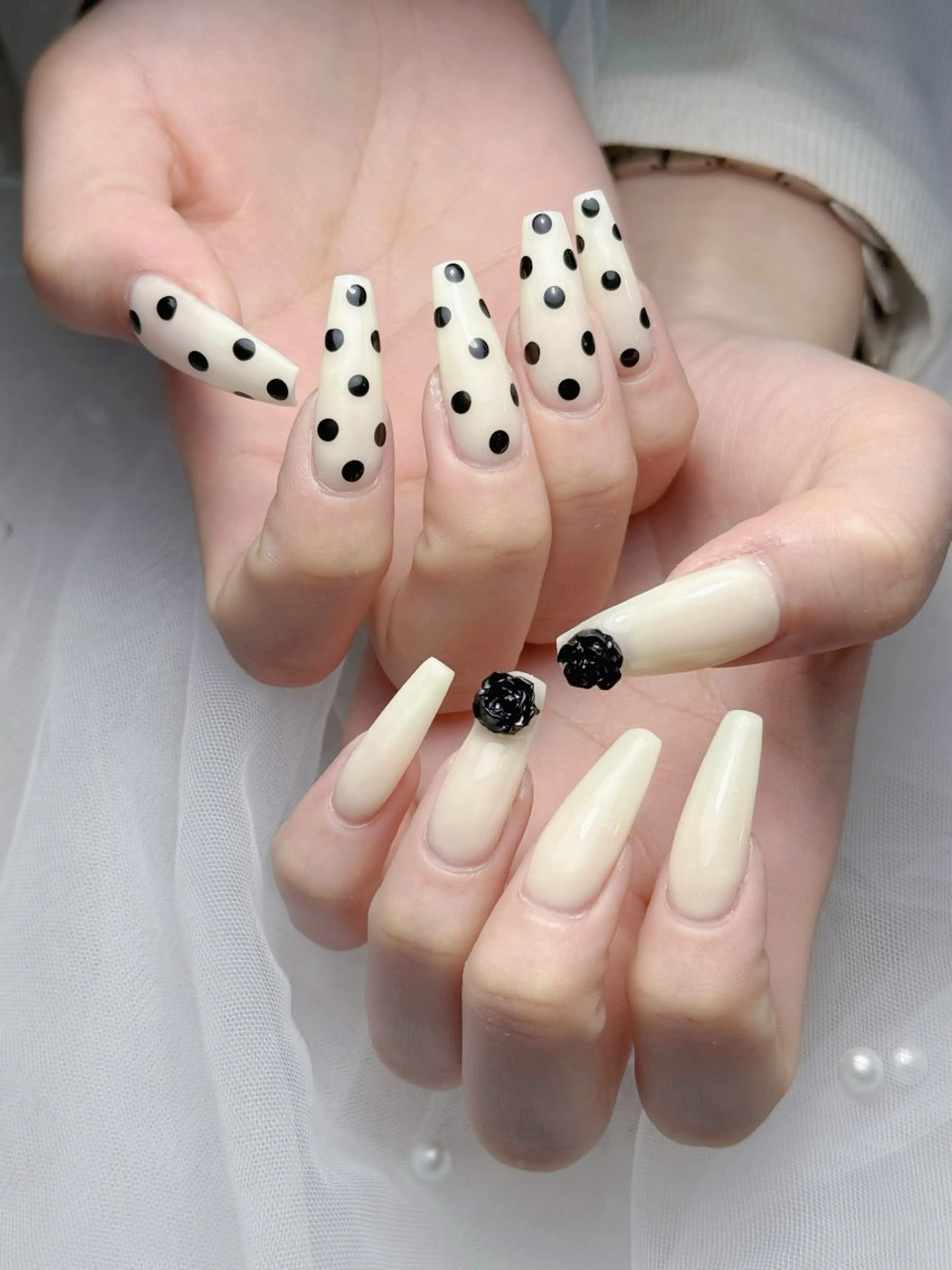 ネイル ハンドネイル いちご ちゃんのネイルデザイン