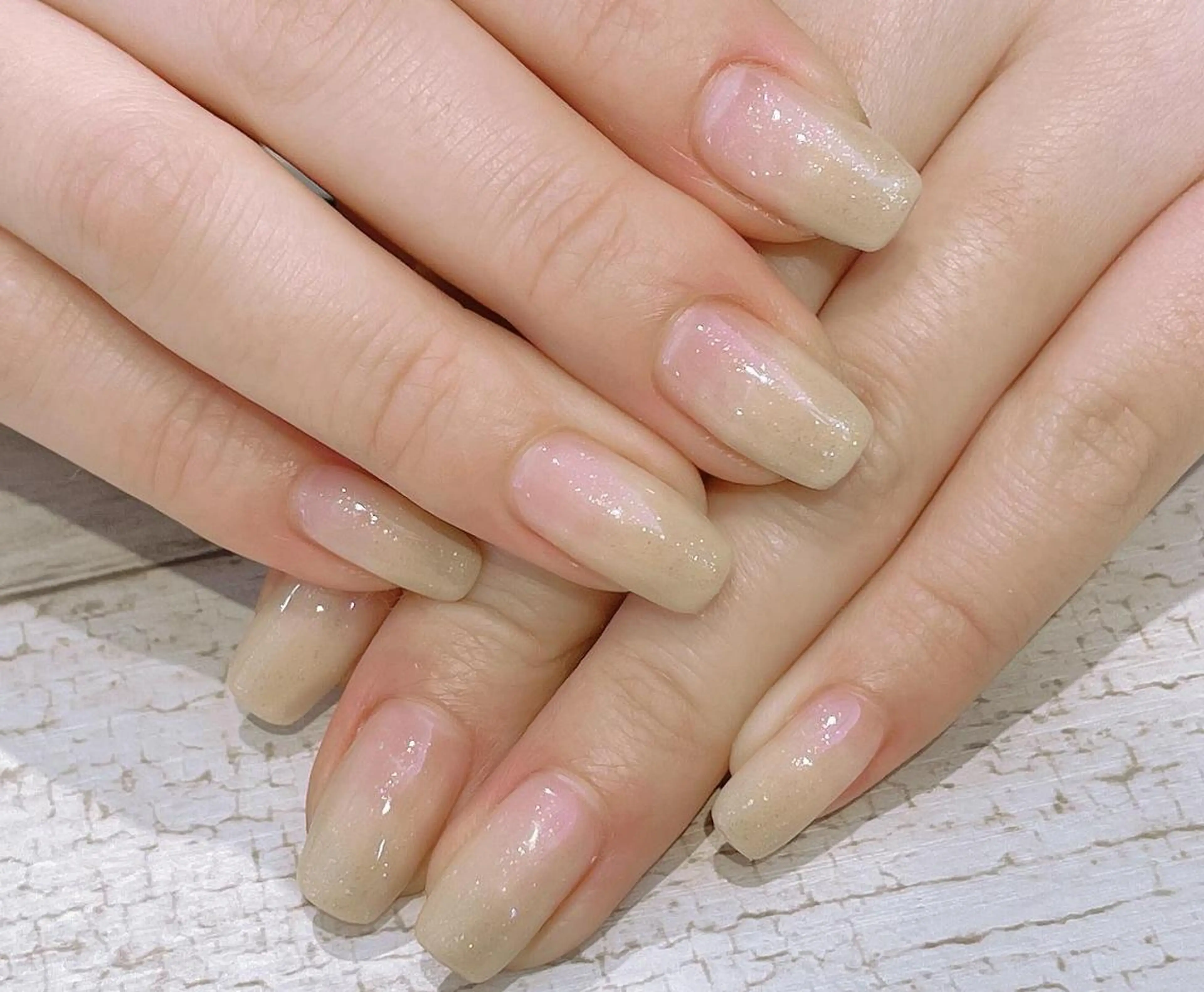 ネイル マツエク・マツパ まつげパーマ ボリュームラッシュ ジェルネイル ニュアンスネイル オフィスネイル 髙橋 敦子のネイルデザイン