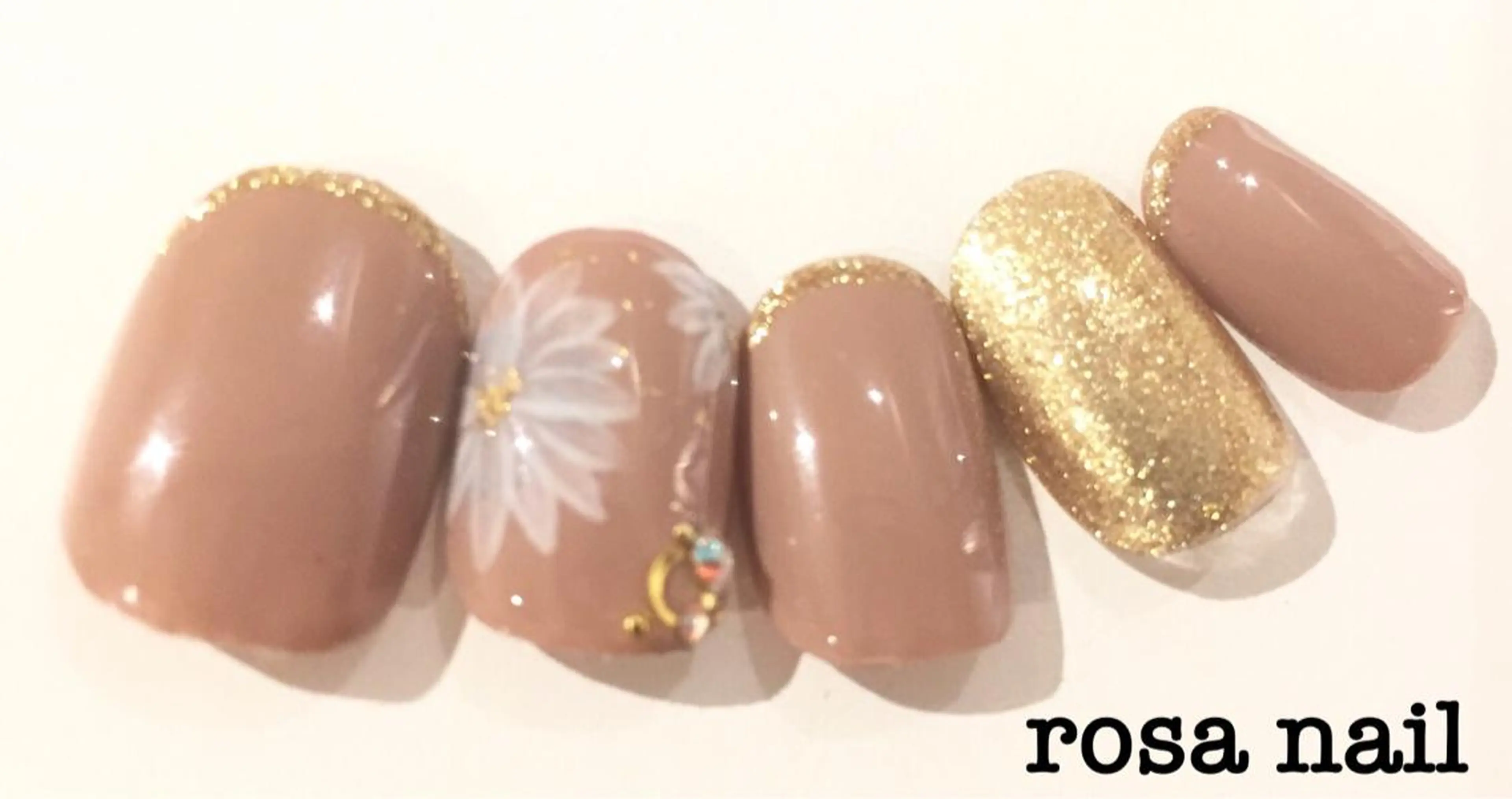 ネイル パラジェル取扱サロン rosa nailのネイルデザイン