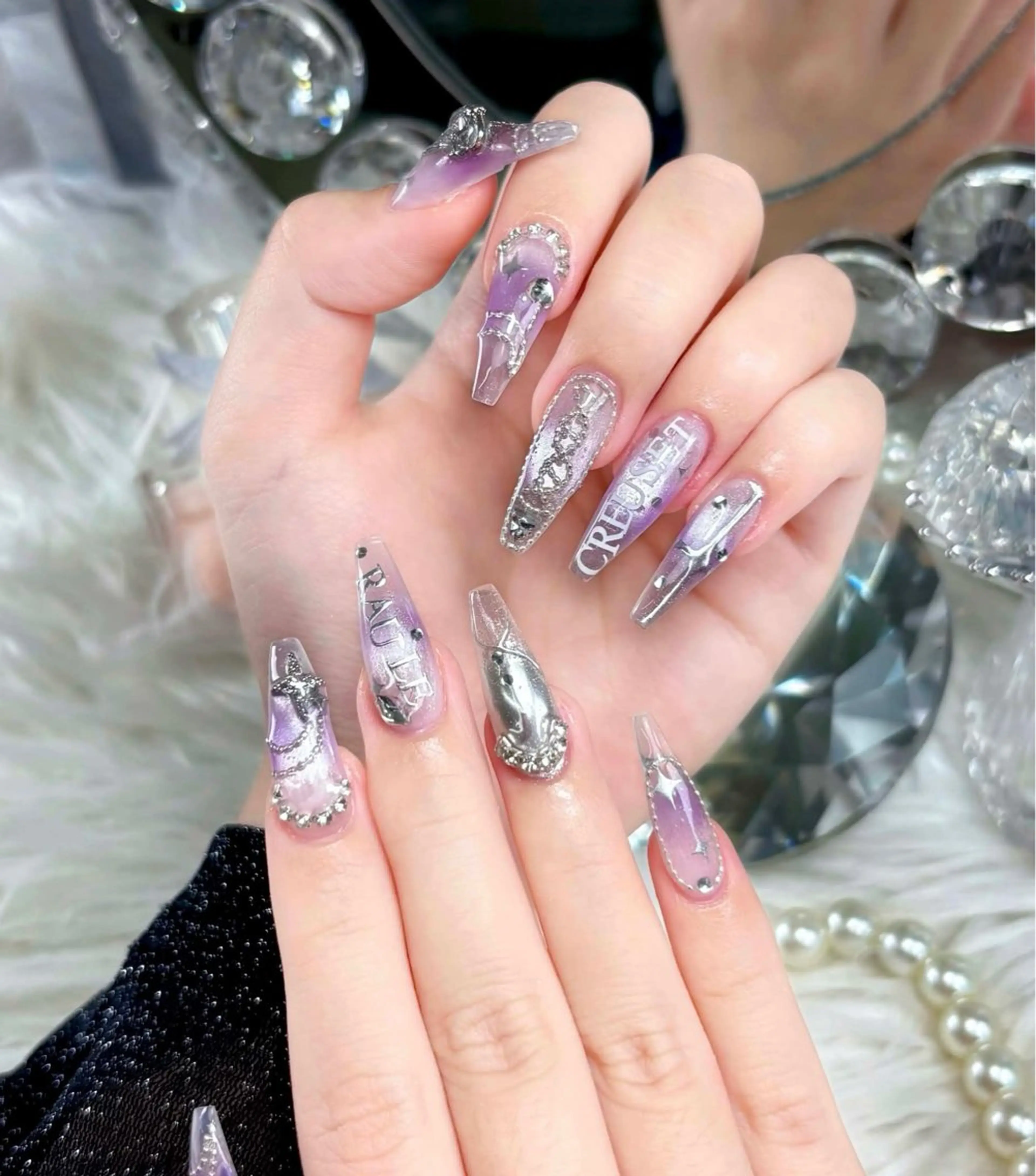 ネイル ハンドネイル ハンドケア ちごみ Novaのネイルデザイン