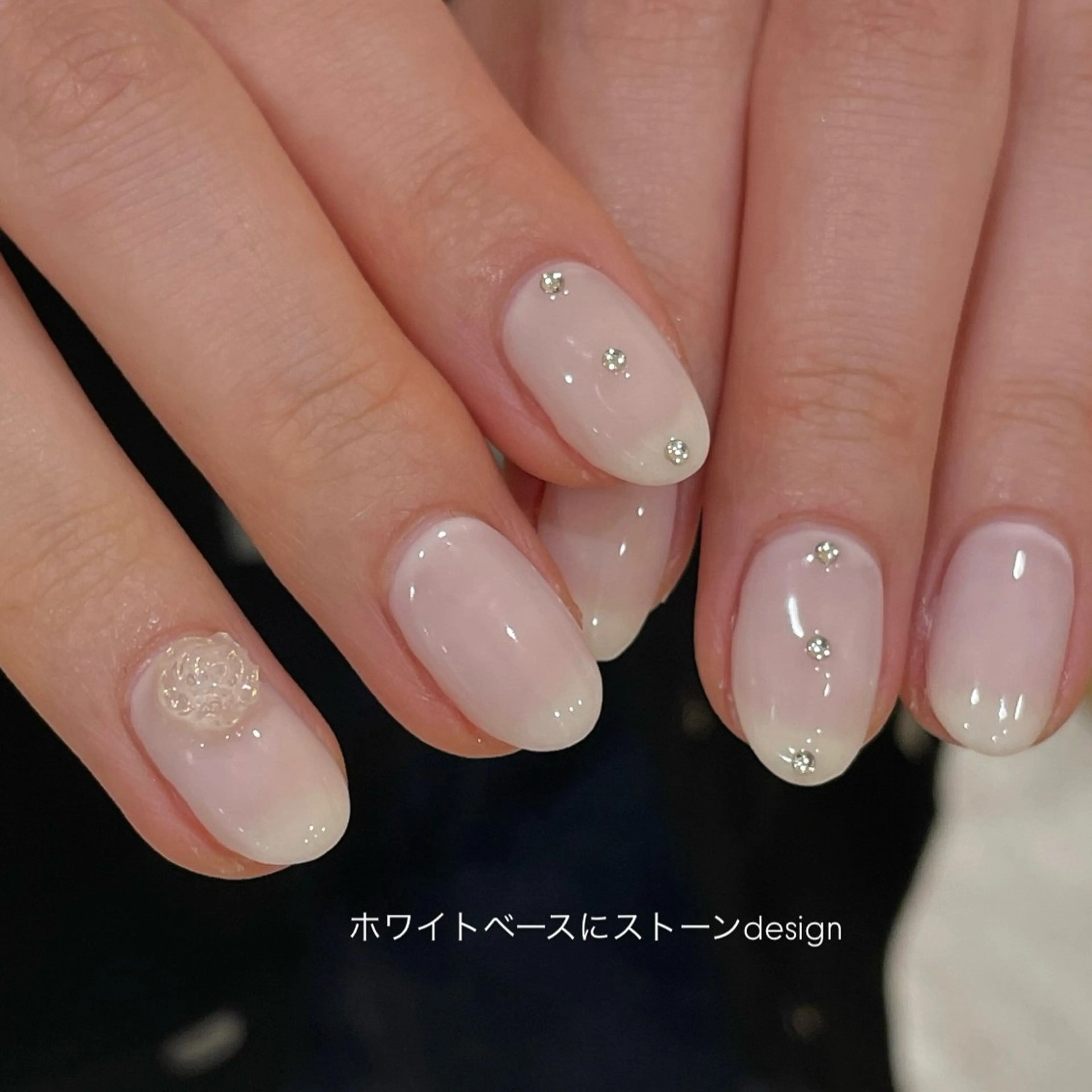 ネイル ストーンネイル ハンドネイル you (ユウ)のネイルデザイン