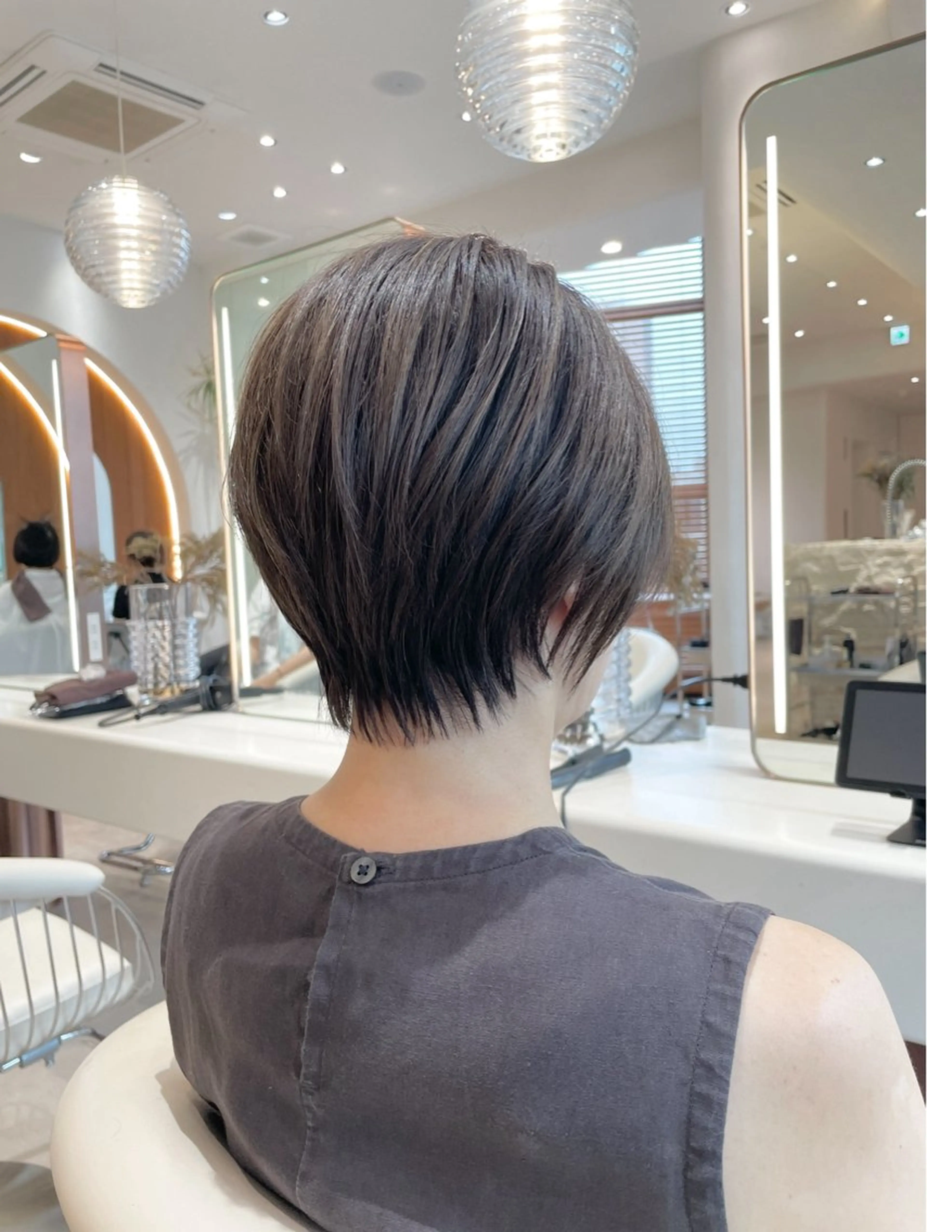 ショート カラー ショートボブ 丸みショート イルミナカラー ボブ くびれヘア カット ヘアカラー トリートメント 田中航平/渋谷ボブ/ レイヤーボブのヘアスタイル