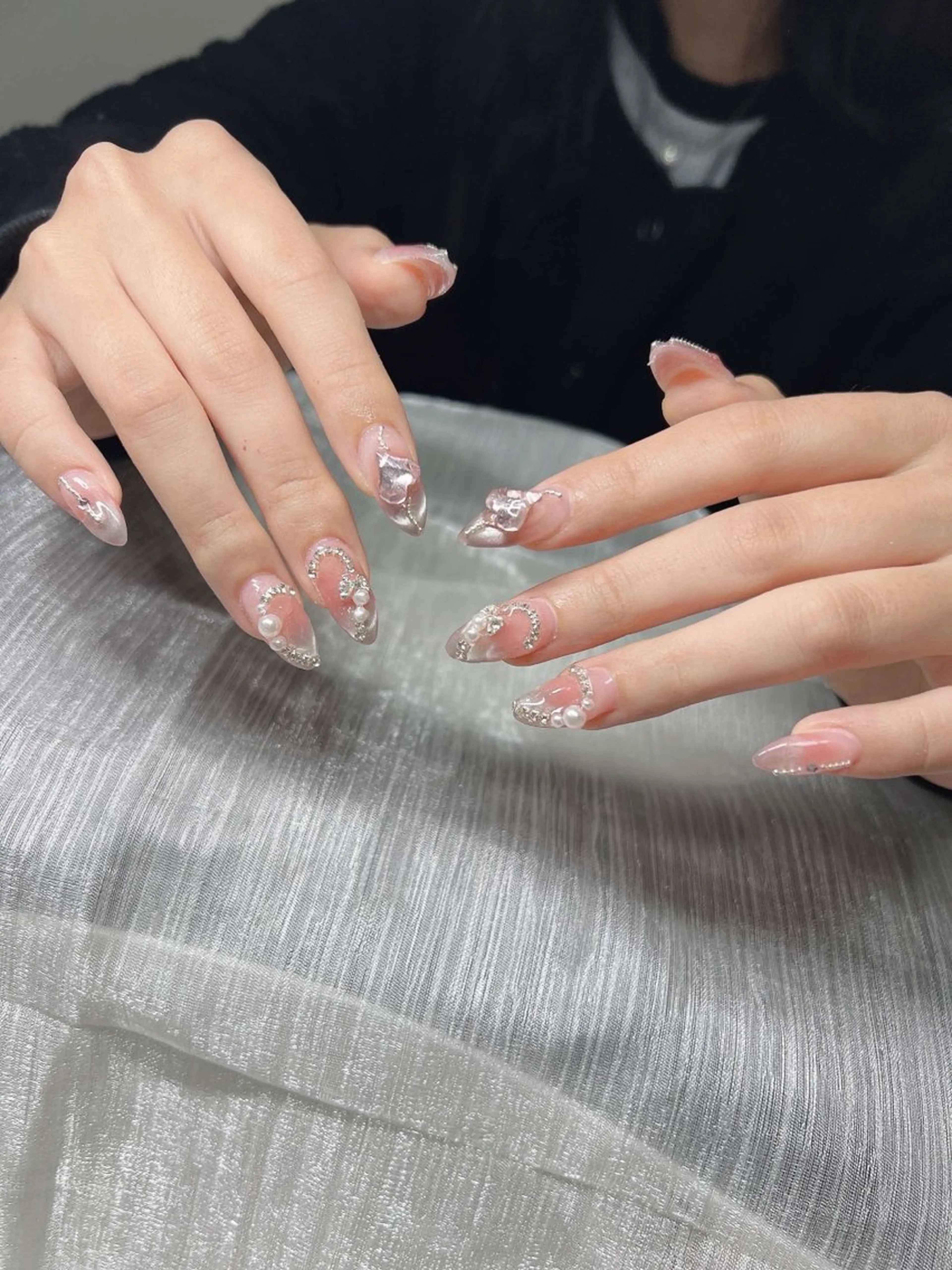ネイル オーロラネイル チークネイル 長さ出し フットネイル フレンチネイル Lee Nails チップ長さだし専門店のネイルデザイン