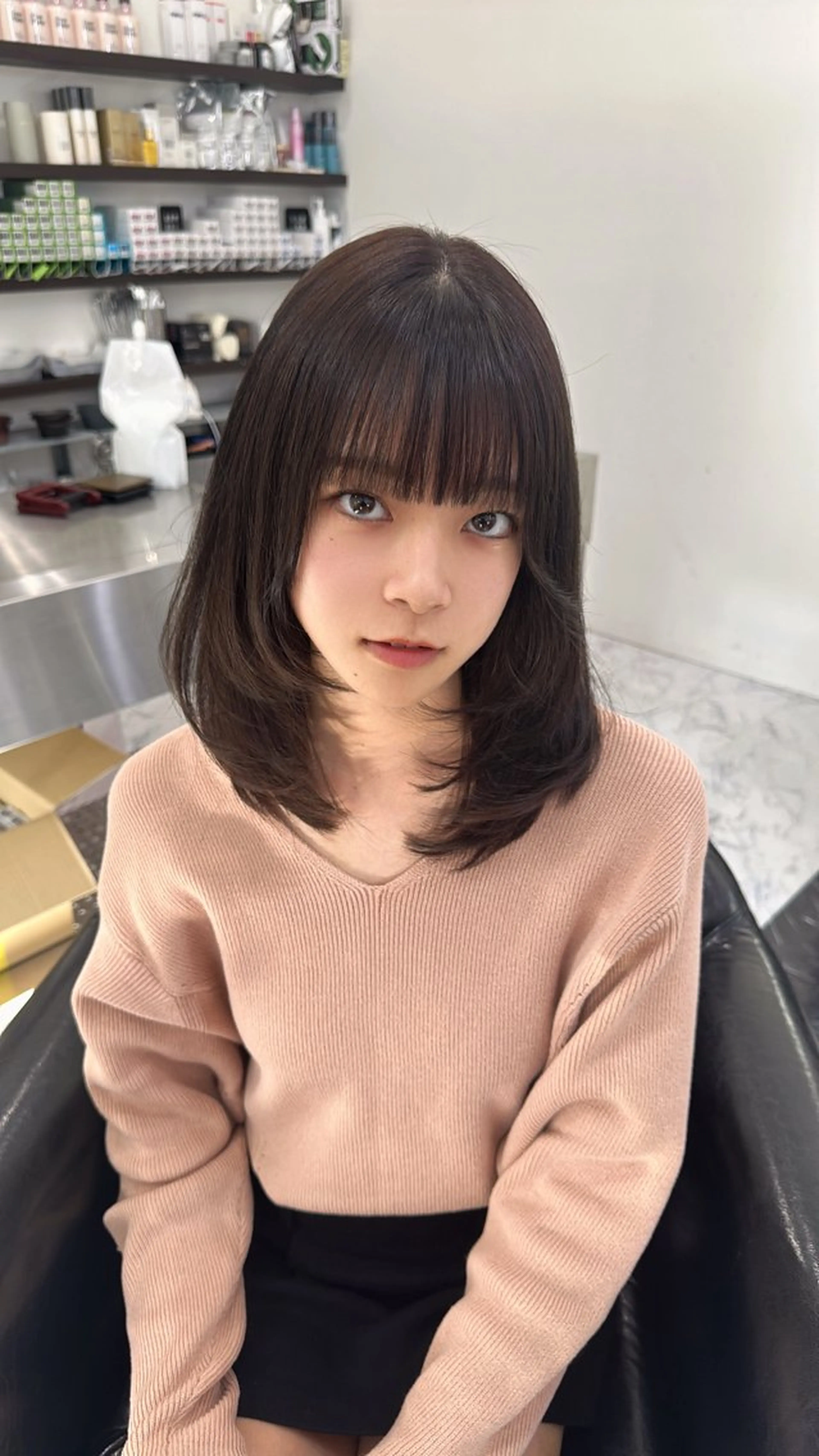 セミロング 伸ばしかけ レイヤーカット DEAN AYAのヘアスタイル