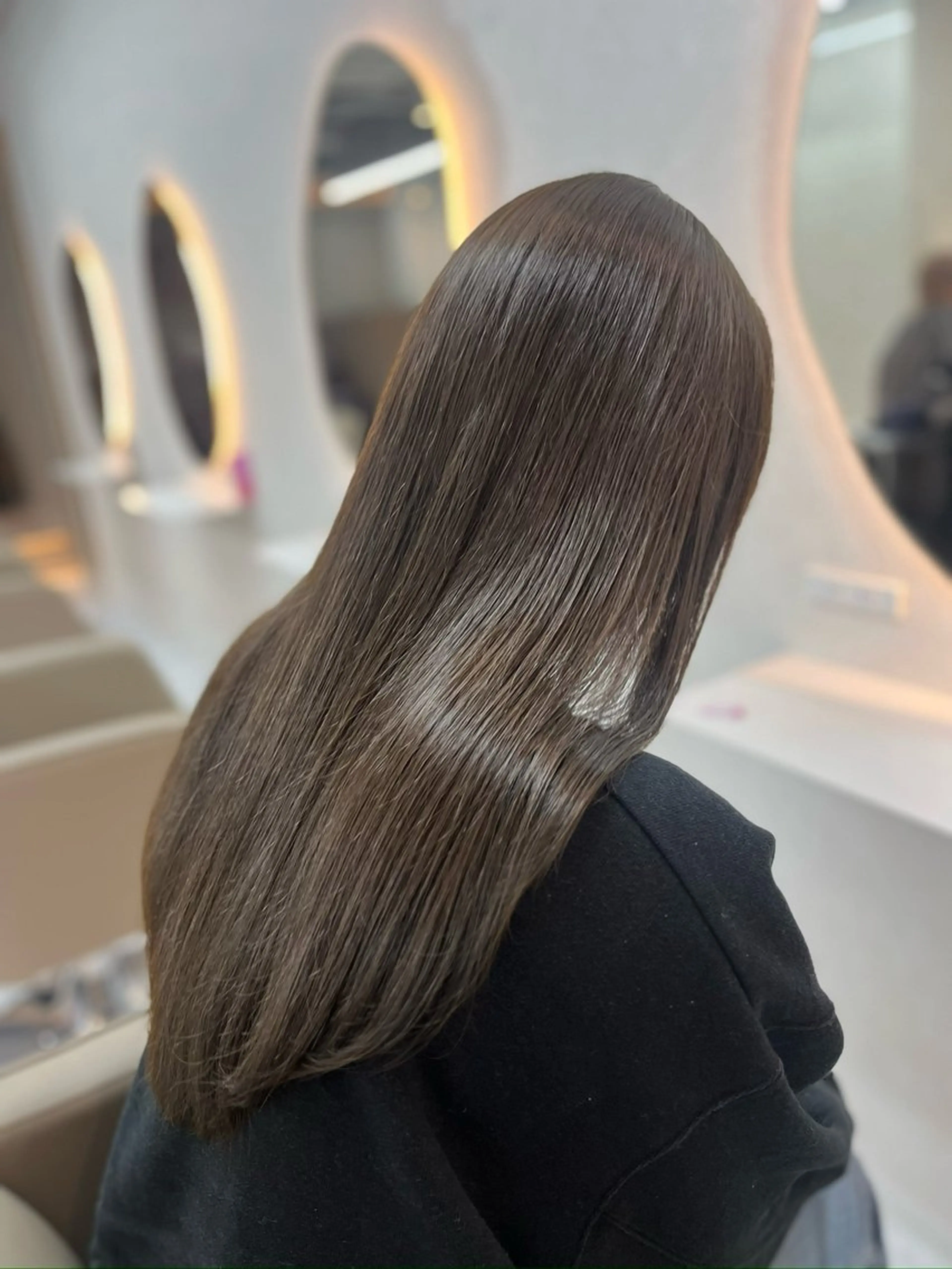 ロング カラー アッシュ アッシュブラウン ブラウンカラー ヘアカラー トリートメント 🦋Yui🦋透明感 /ベージュ/Wカラーのヘアスタイル