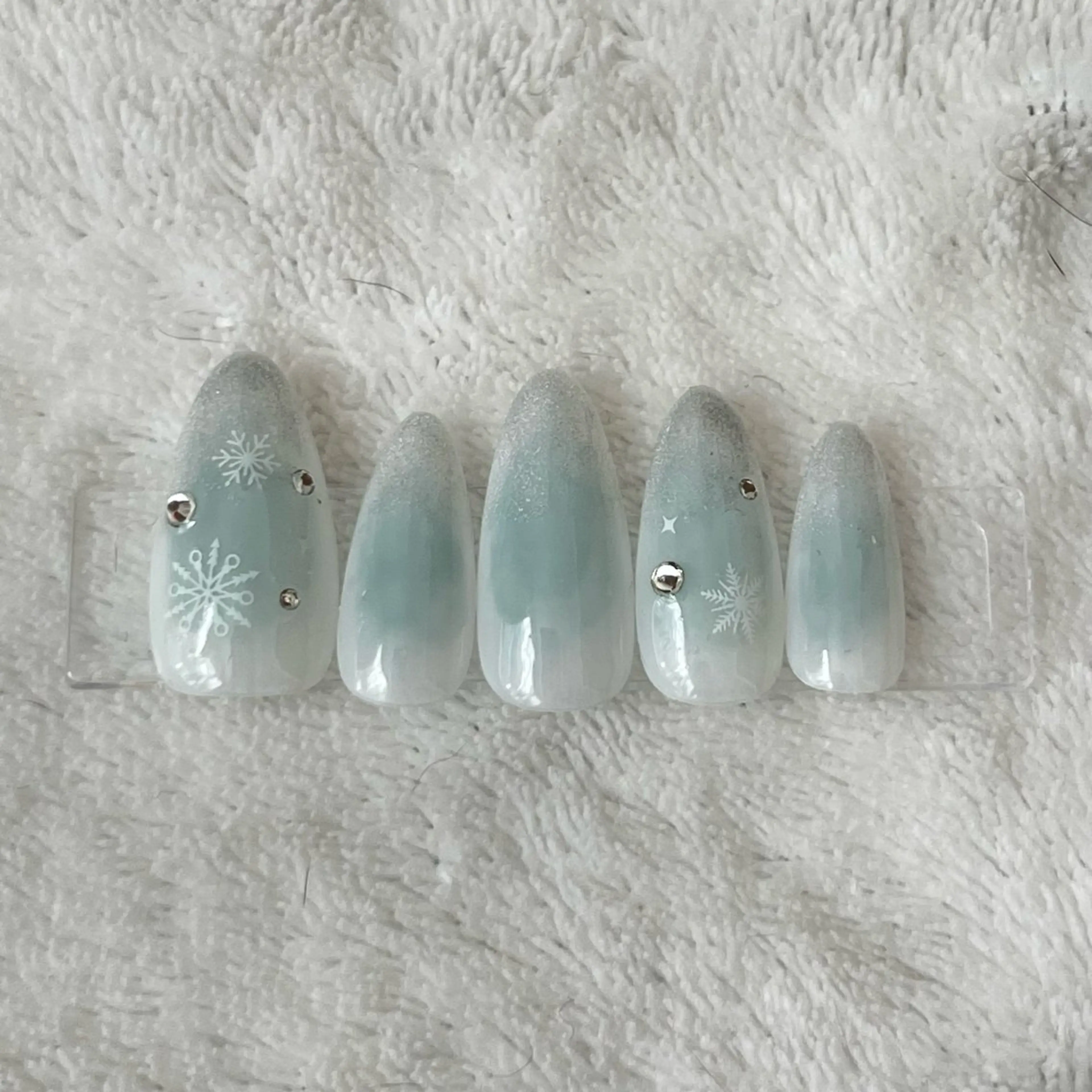 ネイル シンプルネイル Luccica nailのネイルデザイン