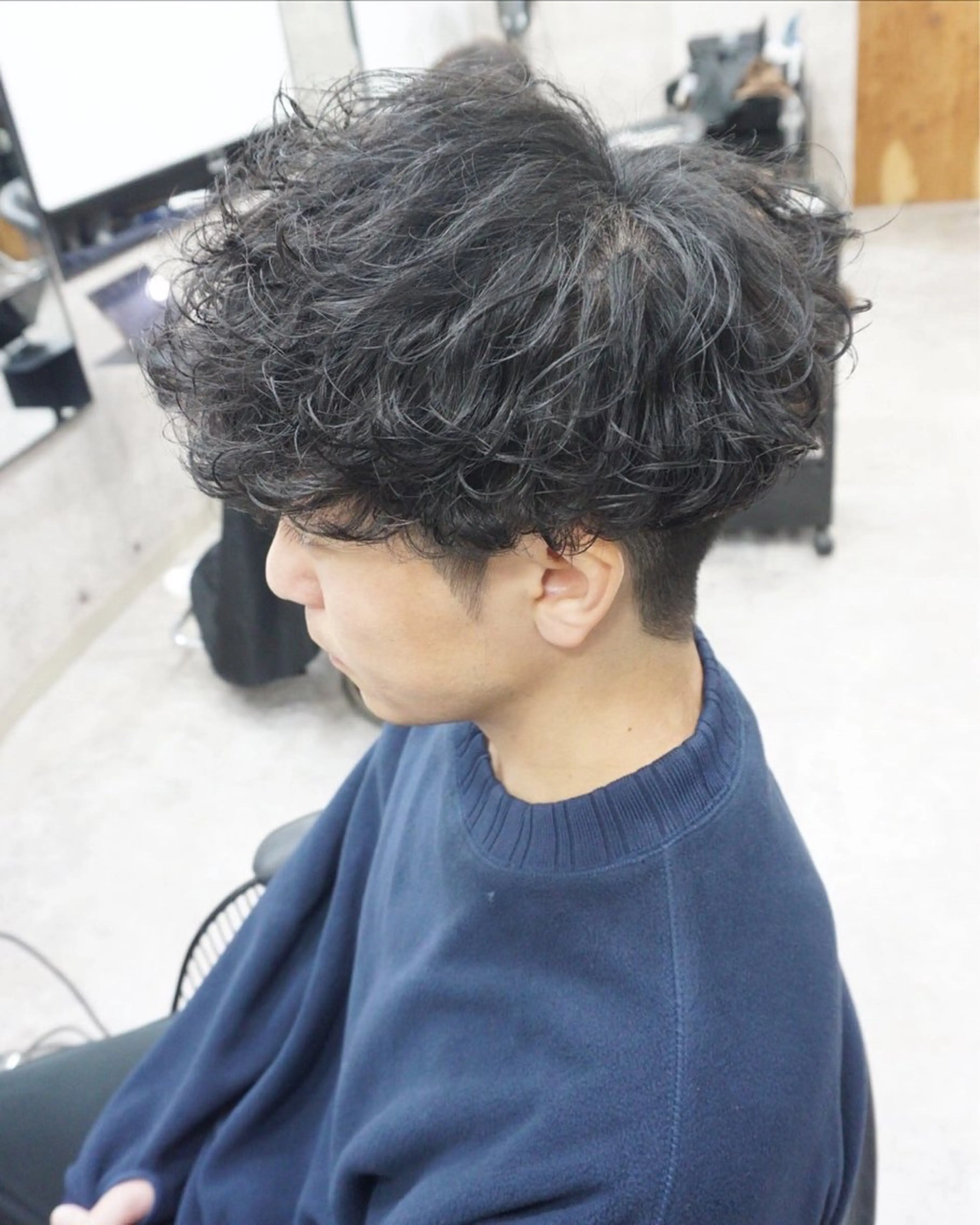 メンズ メンズパーマ 波巻きパーマ hair teria ryu 大塚のヘアスタイル