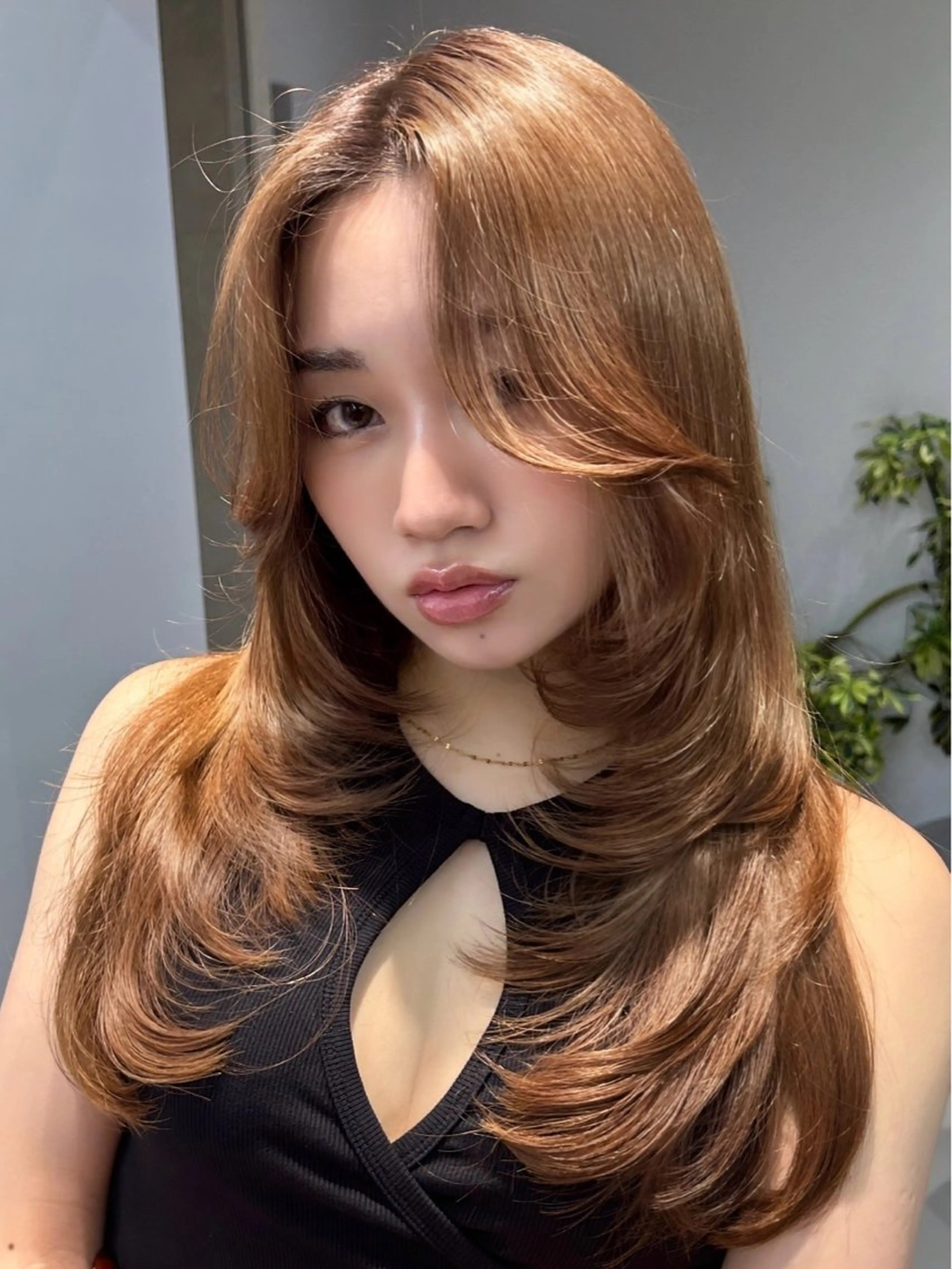 セミロング カラー ヘアカラー 艶カラー💜 サヤカ ✰︎のヘアスタイル