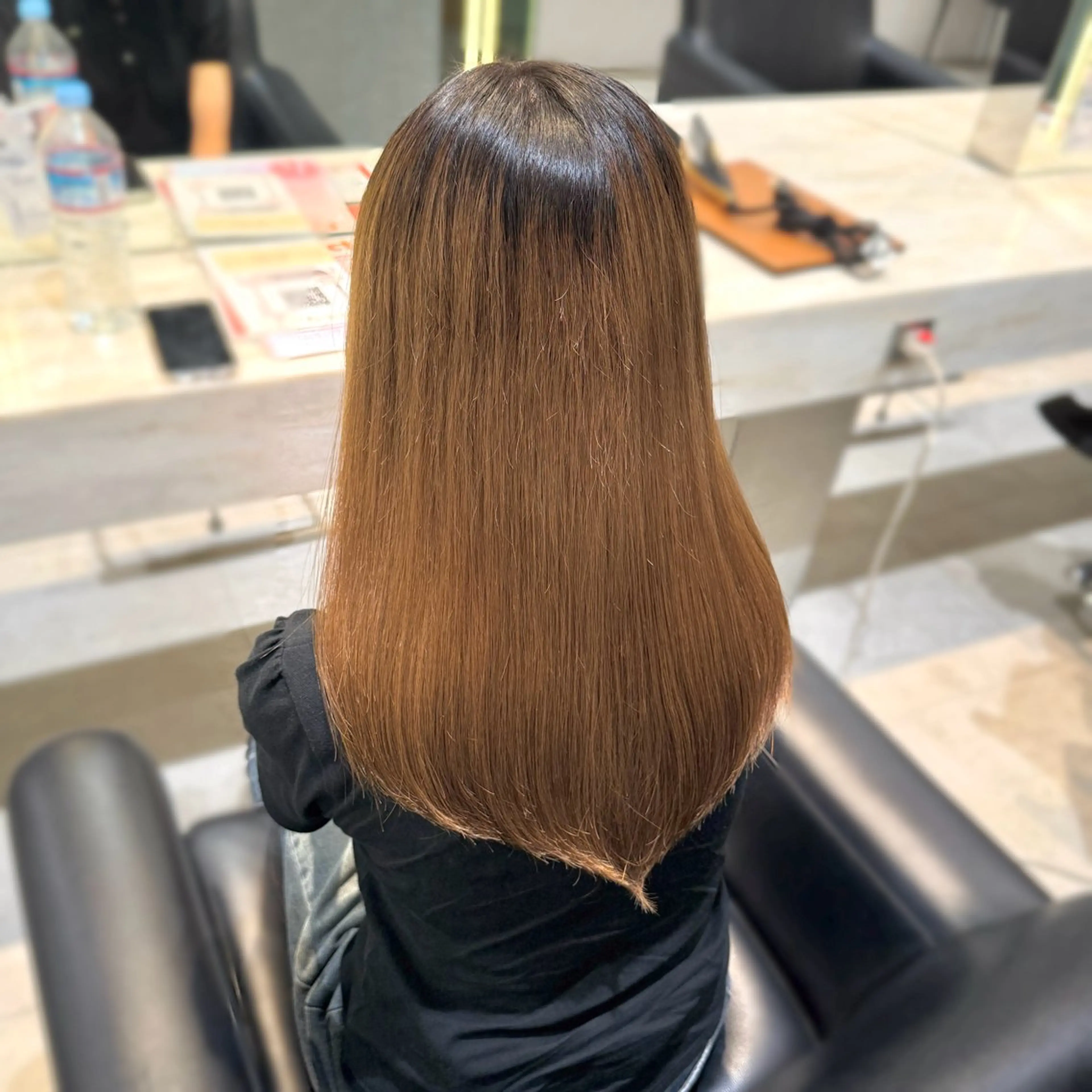 セミロング パーマ 酸性ストレート ストレートパーマ 縮毛矯正 Nagi /ヘアメ /艶カラー/メンズのヘアスタイル