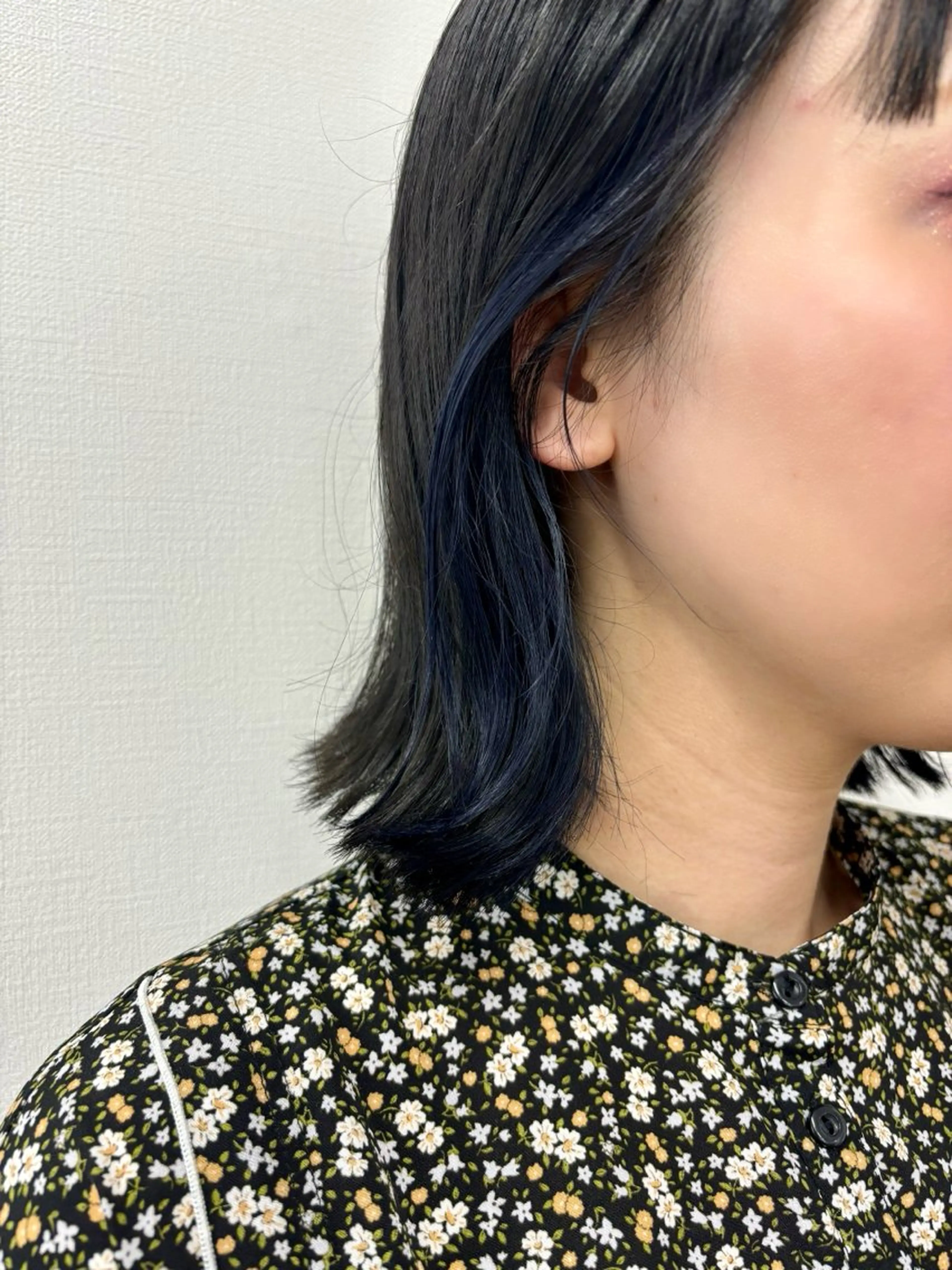 『女性限定』【ちらっとアクセント】インナー/イヤリングカラー＋薬剤除去の写真