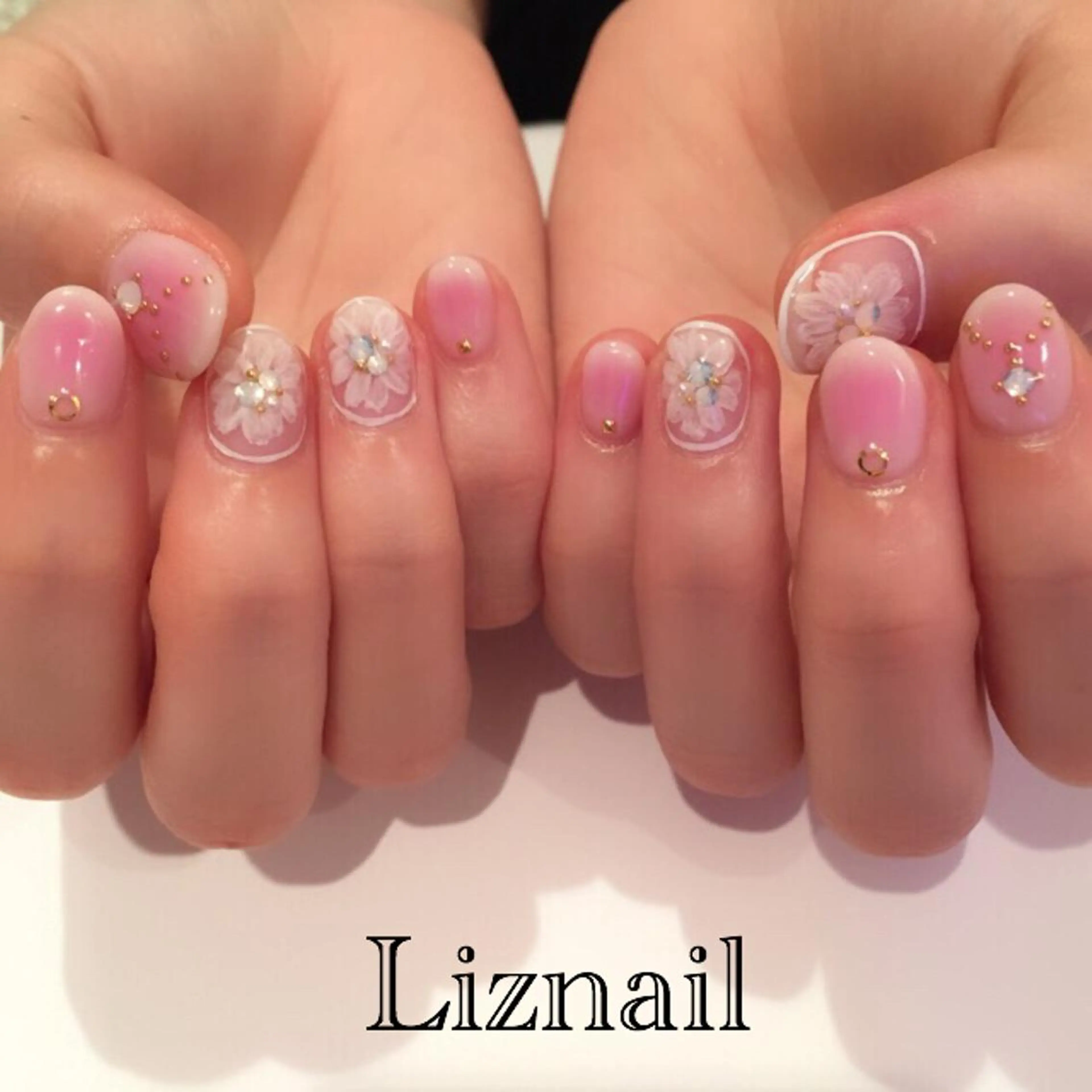 ネイル Rawr / saoriのネイルデザイン