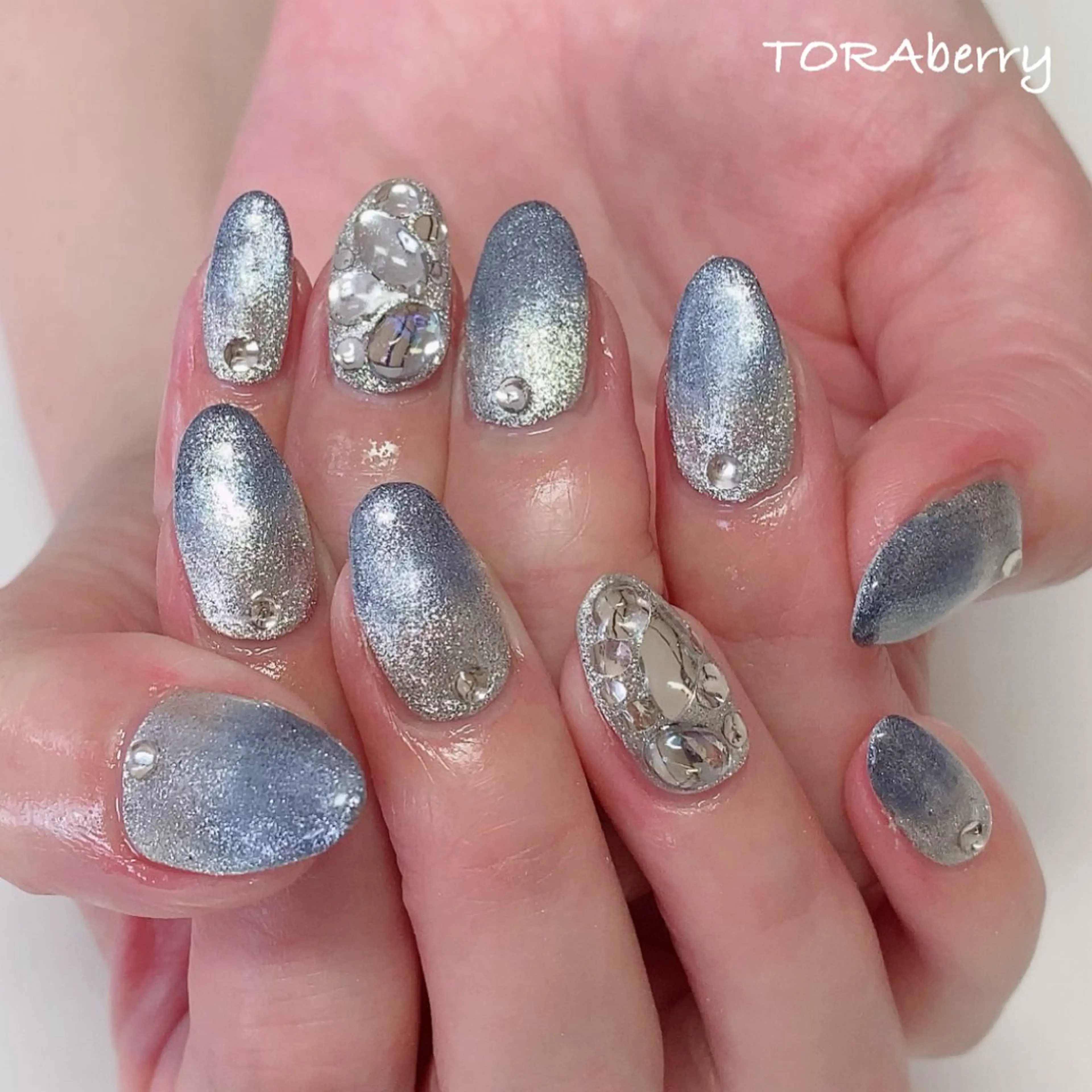 ネイル ハンドネイル ネイリスト なつみのネイルデザイン