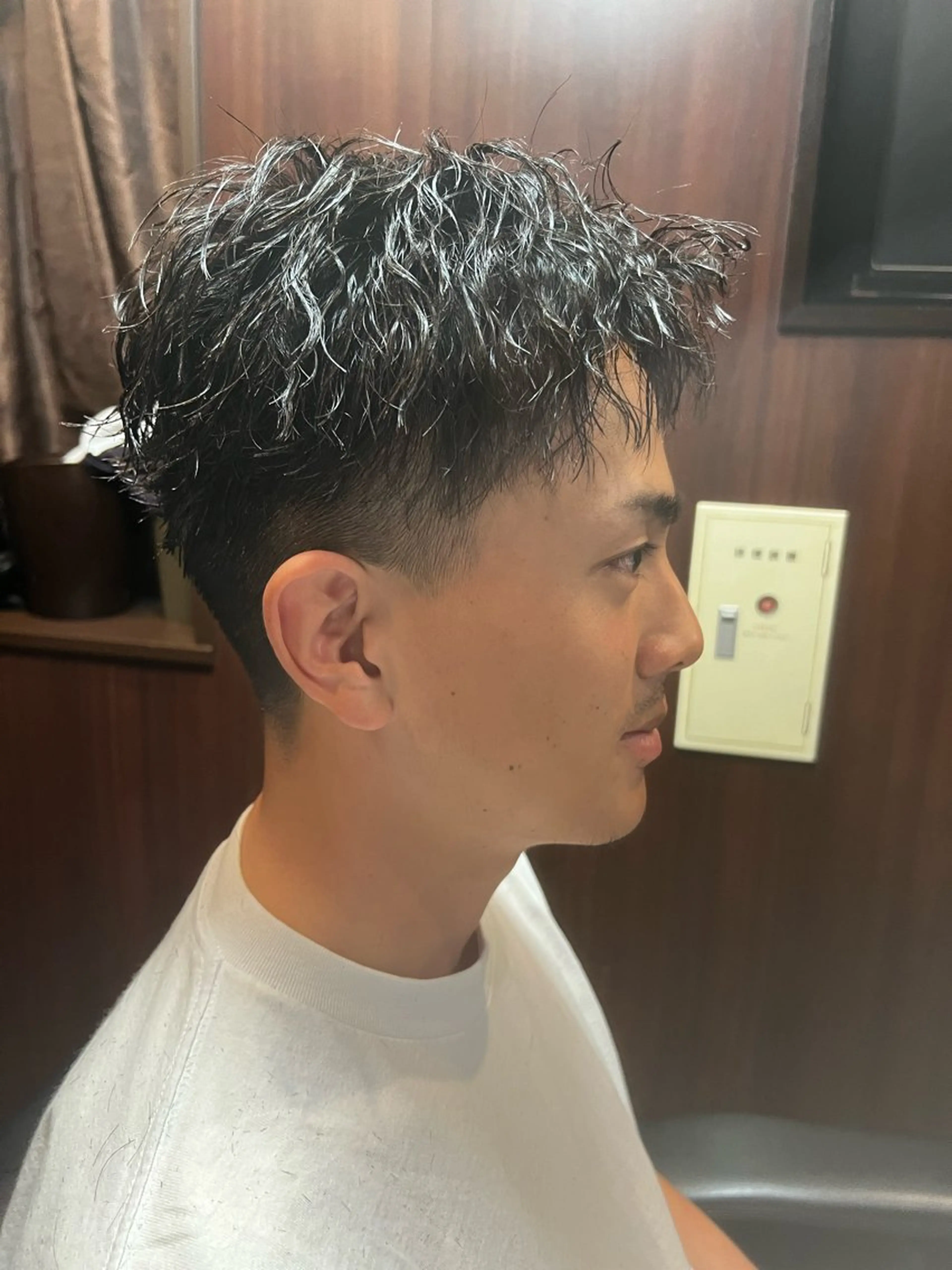 ミディアム パーマ 杉原 慶祐のヘアスタイル